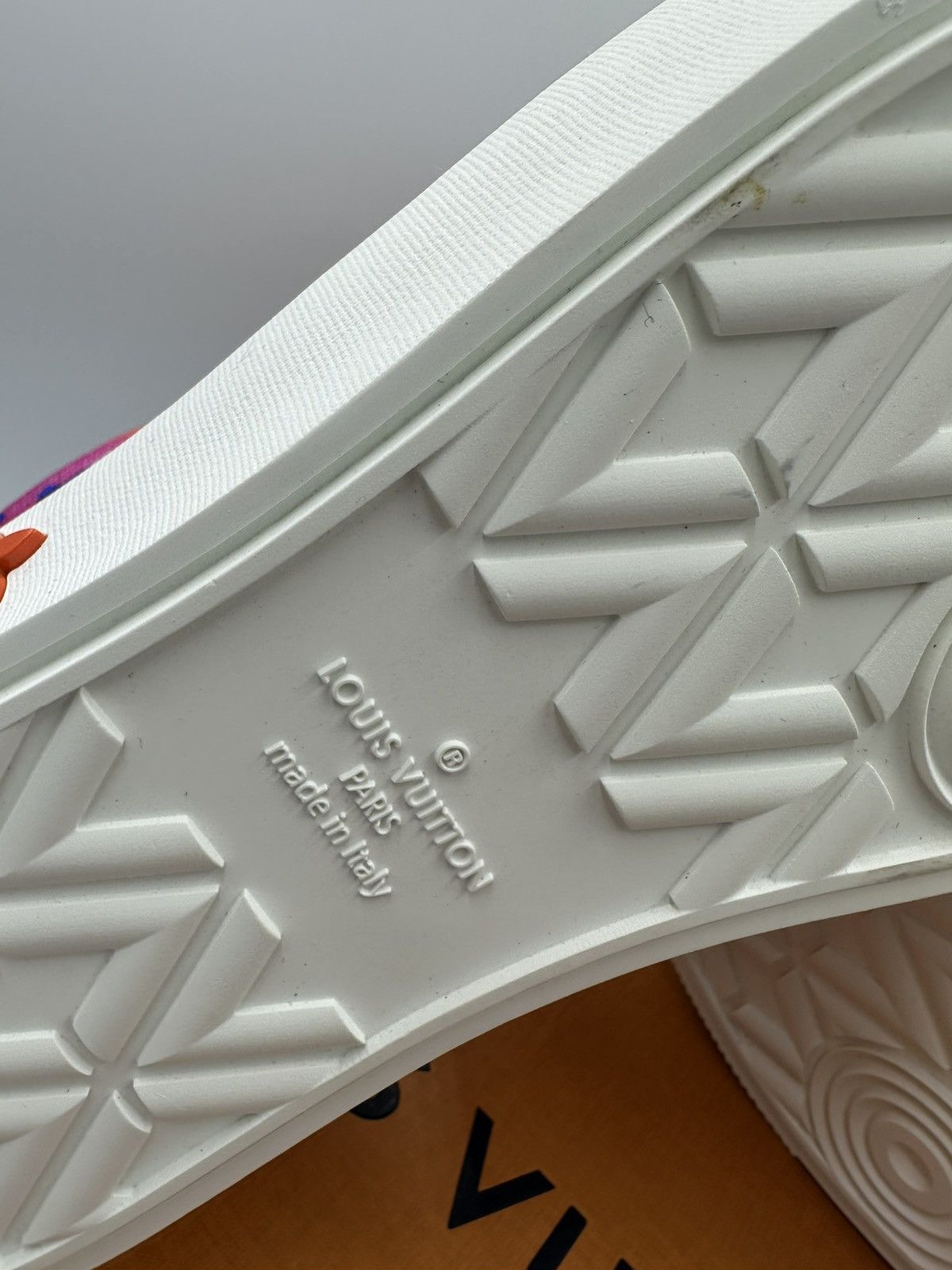 Louis Vuitton Louis Vuitton Sneakers Size US 6 / EU 39 - 13 Thumbnail