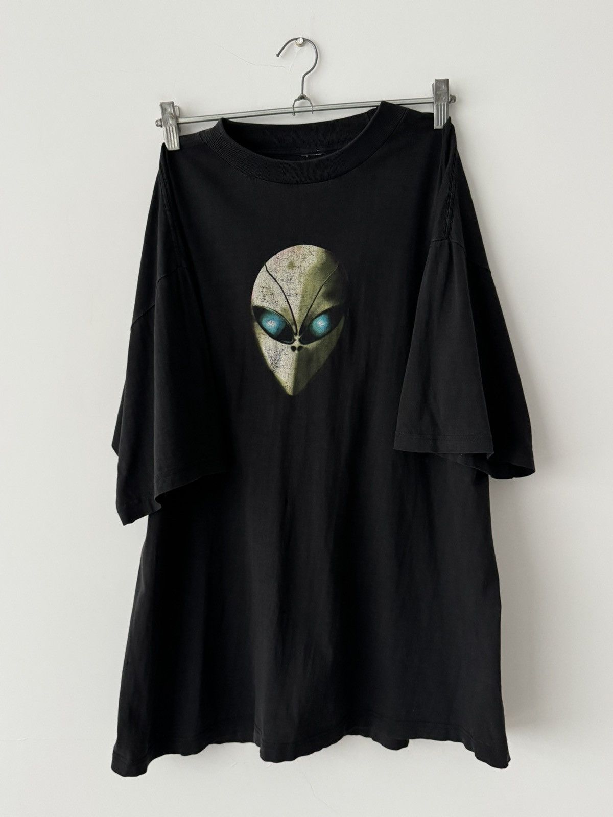 Band Tees × Vintage Vintage 1996 Babylon Zoo ‘Spaceman’ Distressed Band T-Shirt Size US XL / EU 56 / 4 - 3 Thumbnail