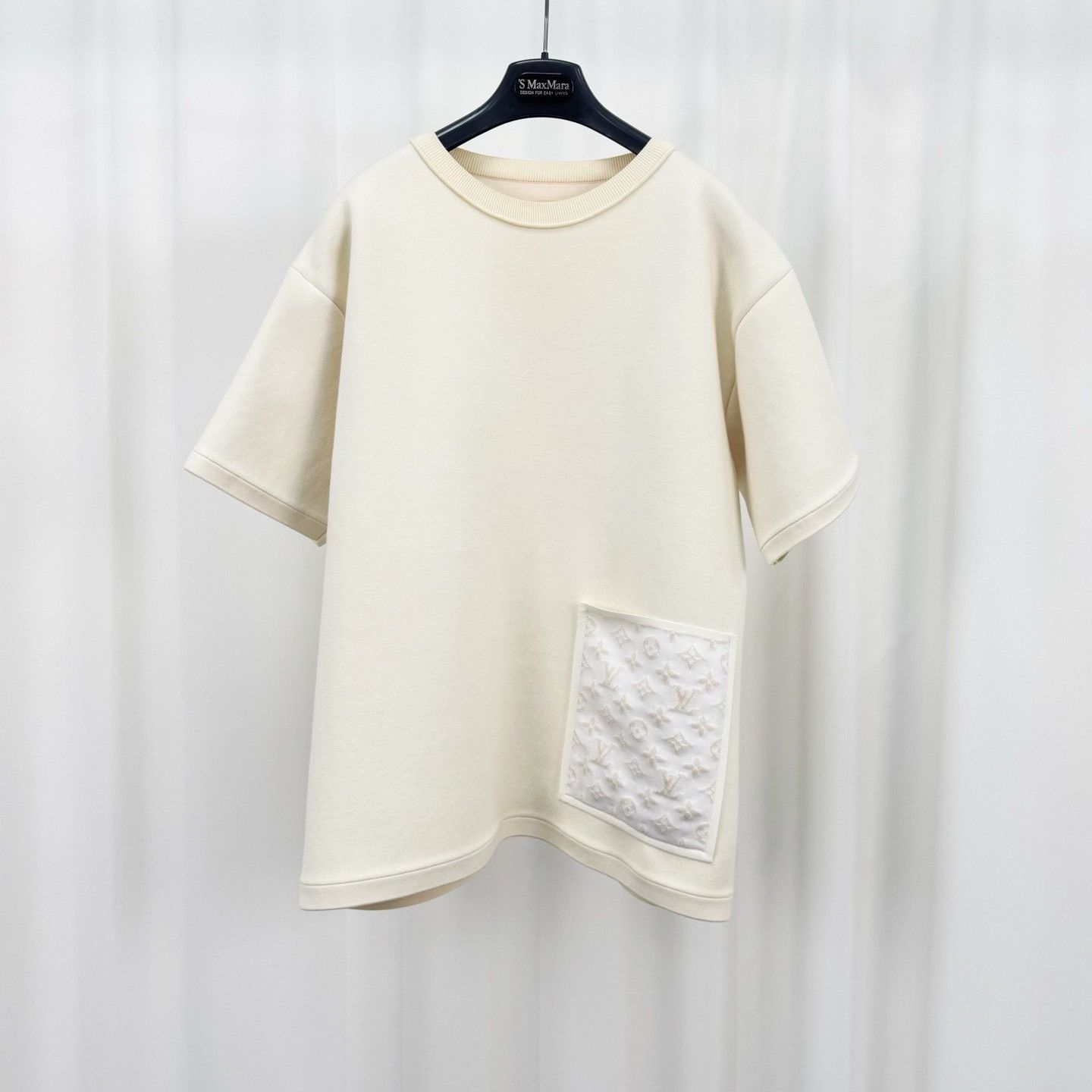 Louis Vuitton Louis Vuitton Monogram Embossed Wool Tee Size M / US 6-8 / IT 42-44 - 1 Thumbnail