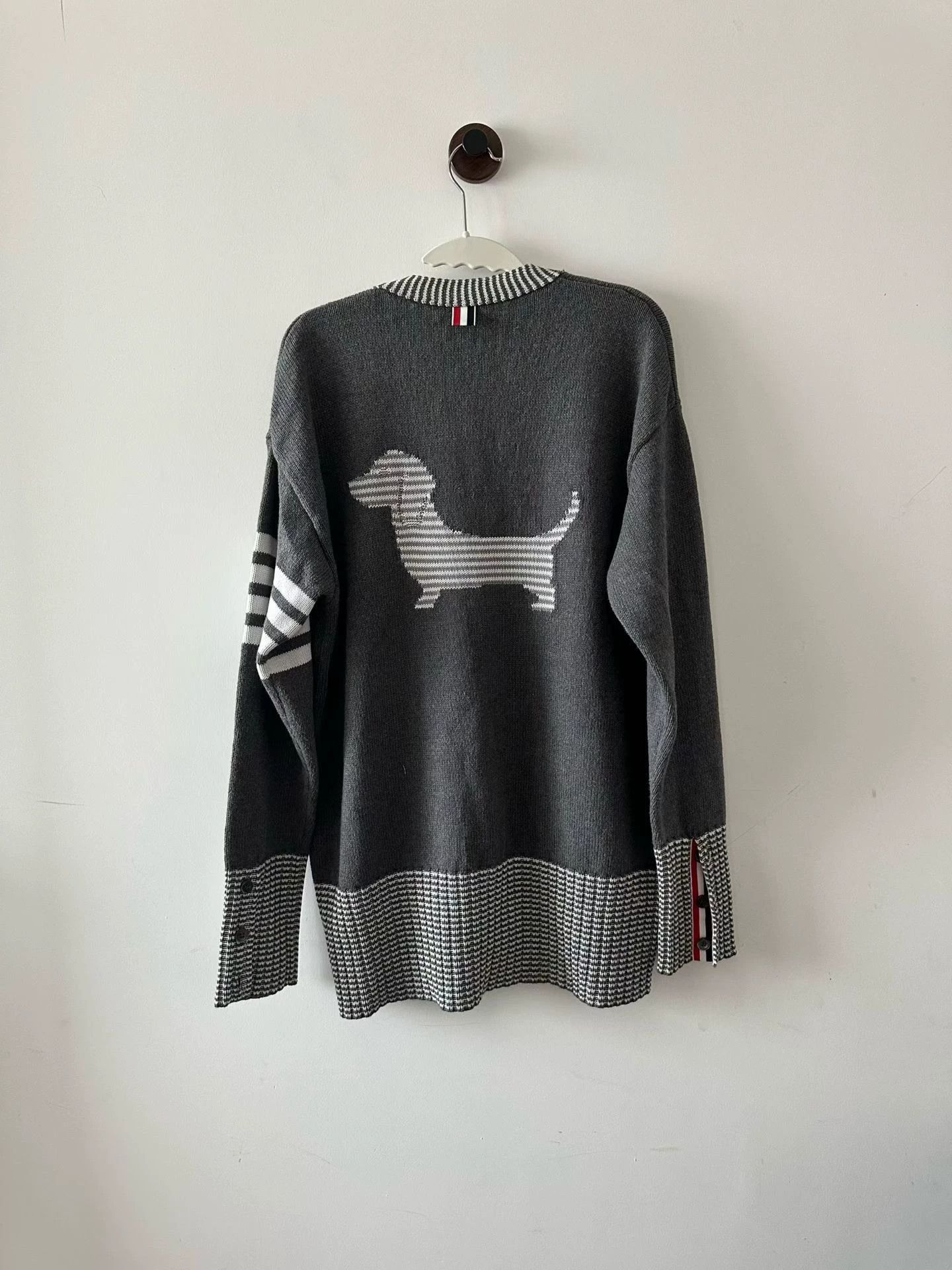 Thom Browne Thom Browne Gray Dog Cardigan Size 0 Size US XS / EU 42 / 0 - 2 Thumbnail