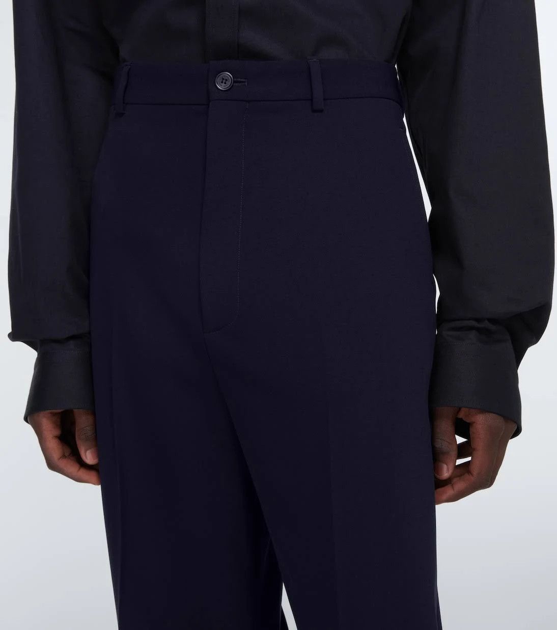 Balenciaga o1in1g0724 Large Fit Tailored Pants in Dark Navy Size US 34 / EU 50 - 4 Thumbnail
