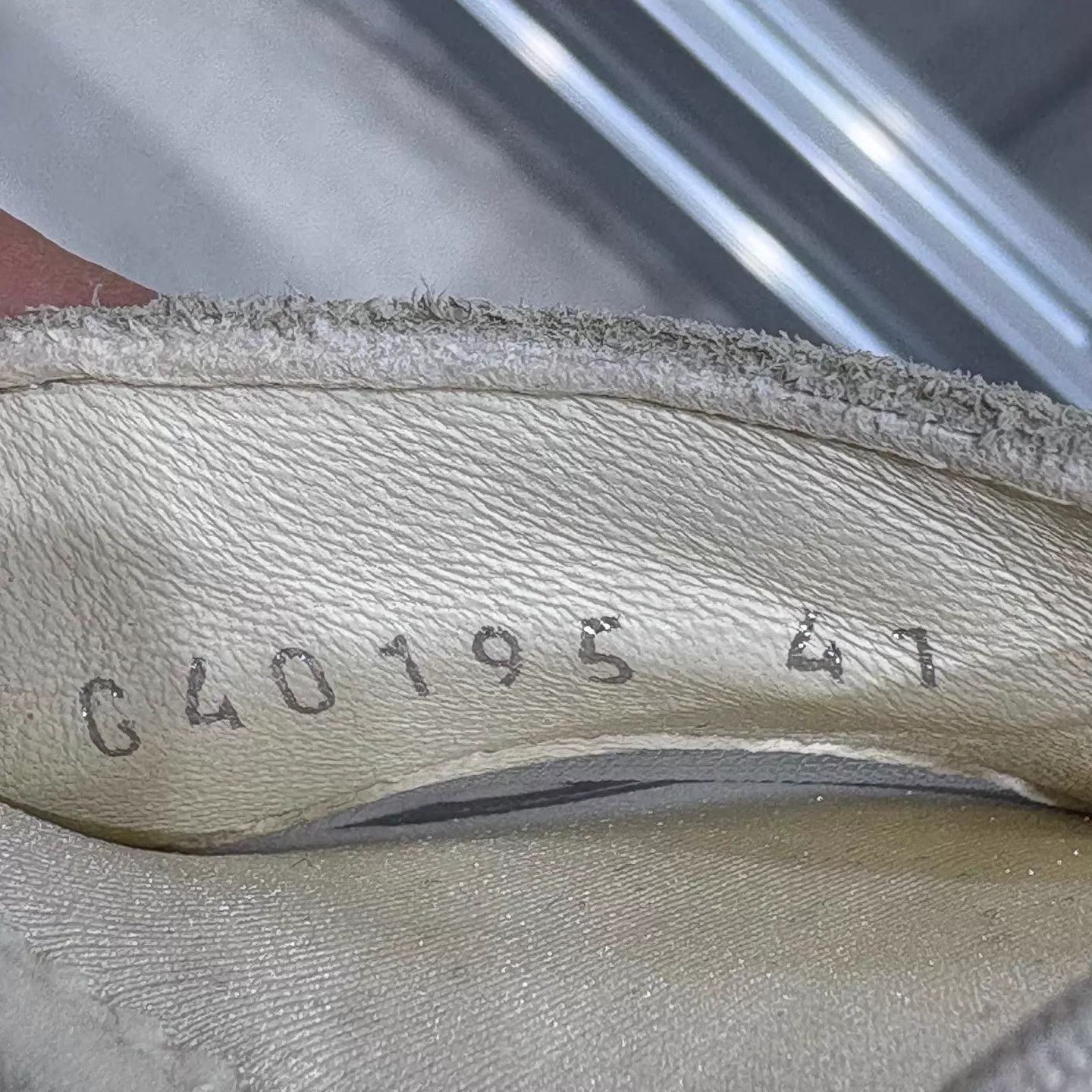 Chanel Chanel Double C Sneaker Cream 41 Size US 8 / EU 41 - 8 Thumbnail