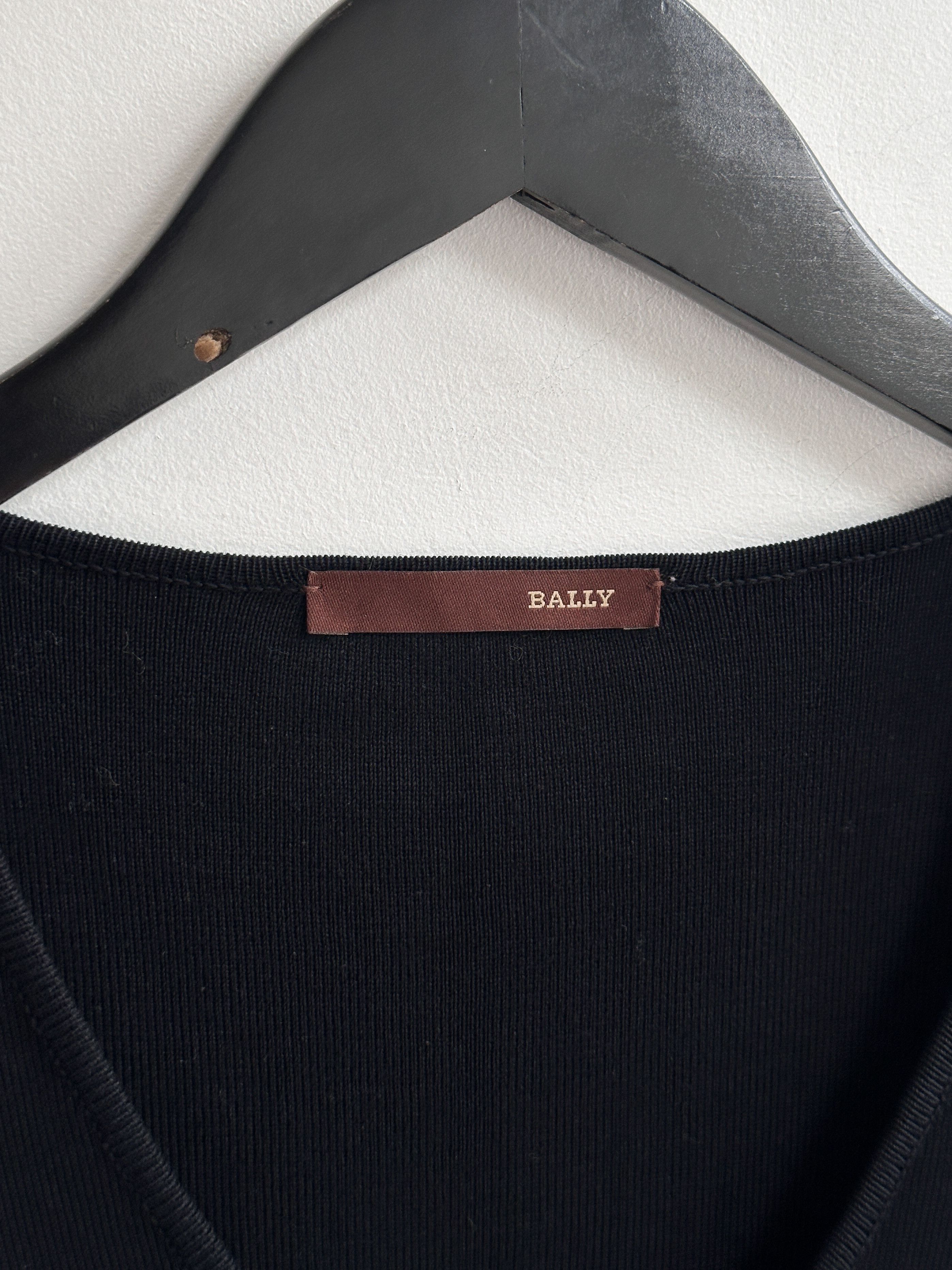 Bally Vintage Bally Jumper Pullover Sweater Size L / US 10 / IT 46 - 4 Thumbnail