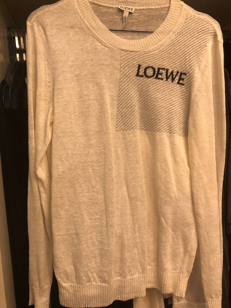 Loewe Loewe woollen sweater Size L / US 10 / IT 46 - 1 Thumbnail