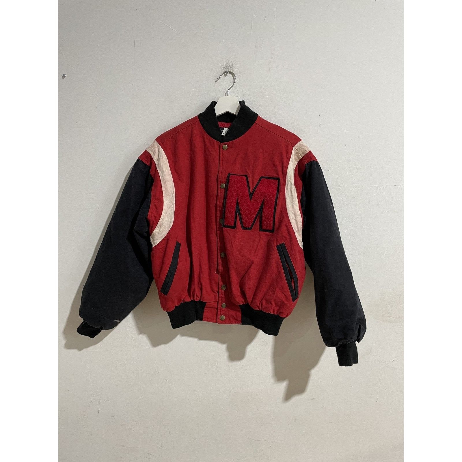 MLB VINTAGE MLB BRAVES VARSITY JACKET SIZE LARGE Size US L / EU 52-54 / 3 - 1 Thumbnail