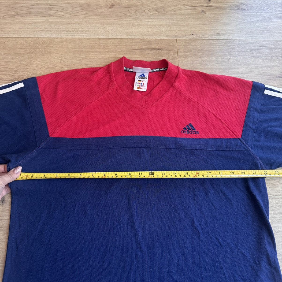 Adidas Vintage Adidas T-shirt 90s Three Stripes Men’s XL Blue Red Size US XL / EU 56 / 4 - 7 Thumbnail