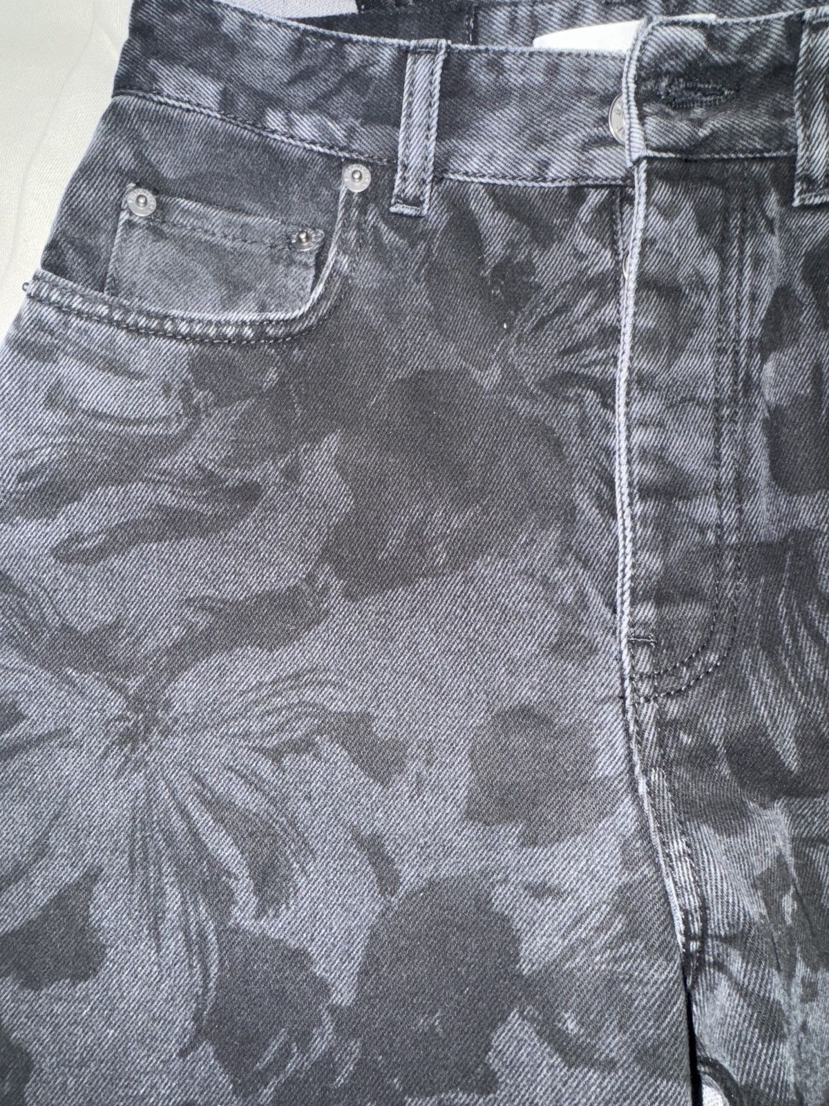 Balenciaga Floral Balenciaga Jeans Size US 26 / EU 42 - 4 Thumbnail
