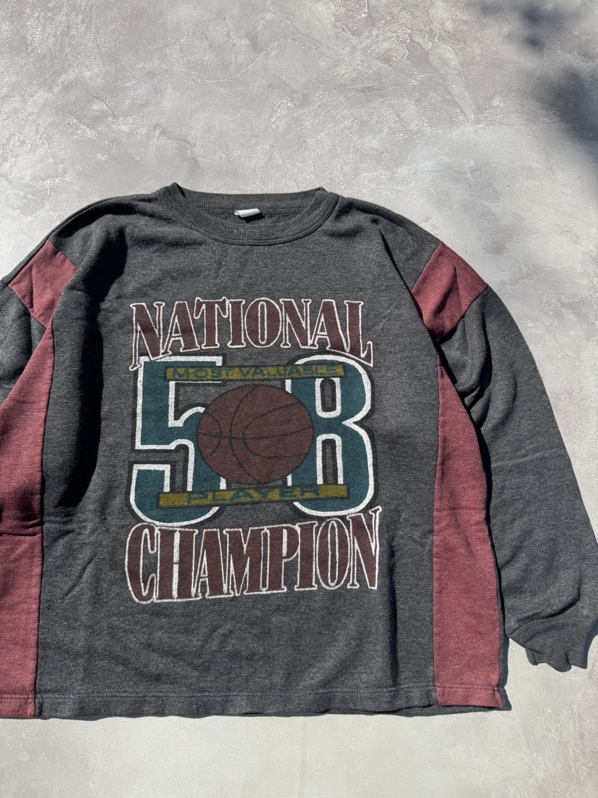 Vintage 80s-90s Sweatshirt National Basketball Champion #58 Size US M / EU 48-50 / 2 - 4 Thumbnail