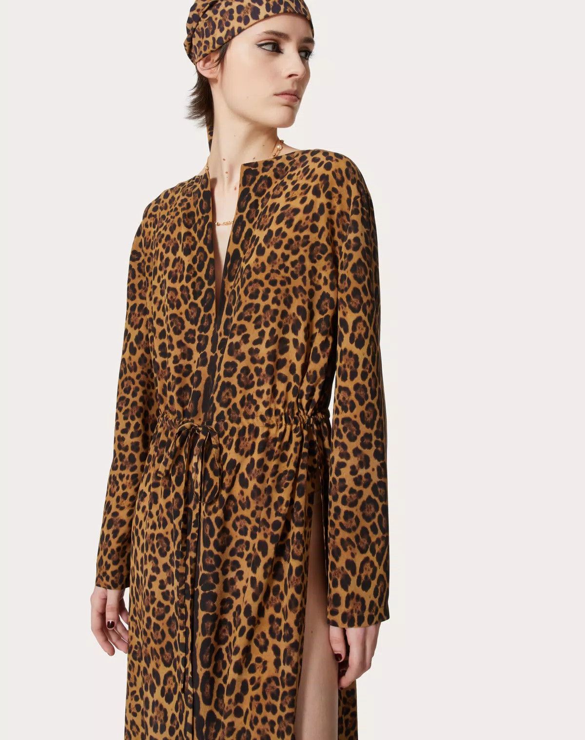 Valentino o1s1wg110625 Animal Crepe De Chine Dress in Leopard/Brown Size L / US 10 / IT 46 - 6 Thumbnail