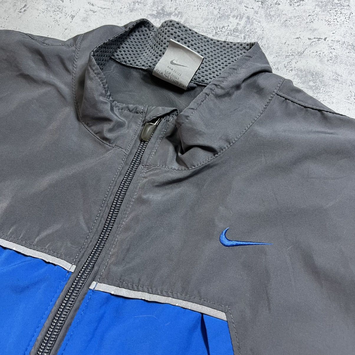 Nike 90s Nike Swoosh Vintage Gorpcore Windbreaker Jacket Size US L / EU 52-54 / 3 - 4 Thumbnail