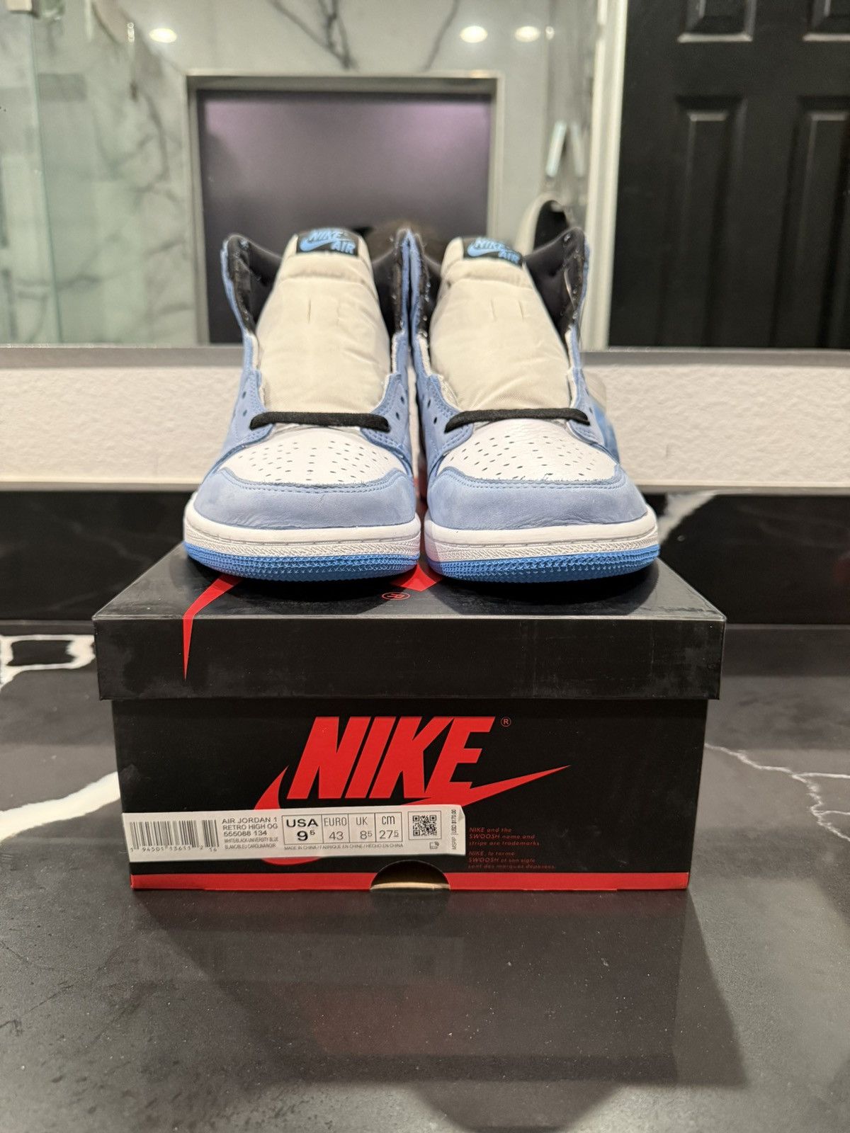 Nike Carolina blue Jordan 1s Size US 9.5 / EU 42-43 - 3 Thumbnail