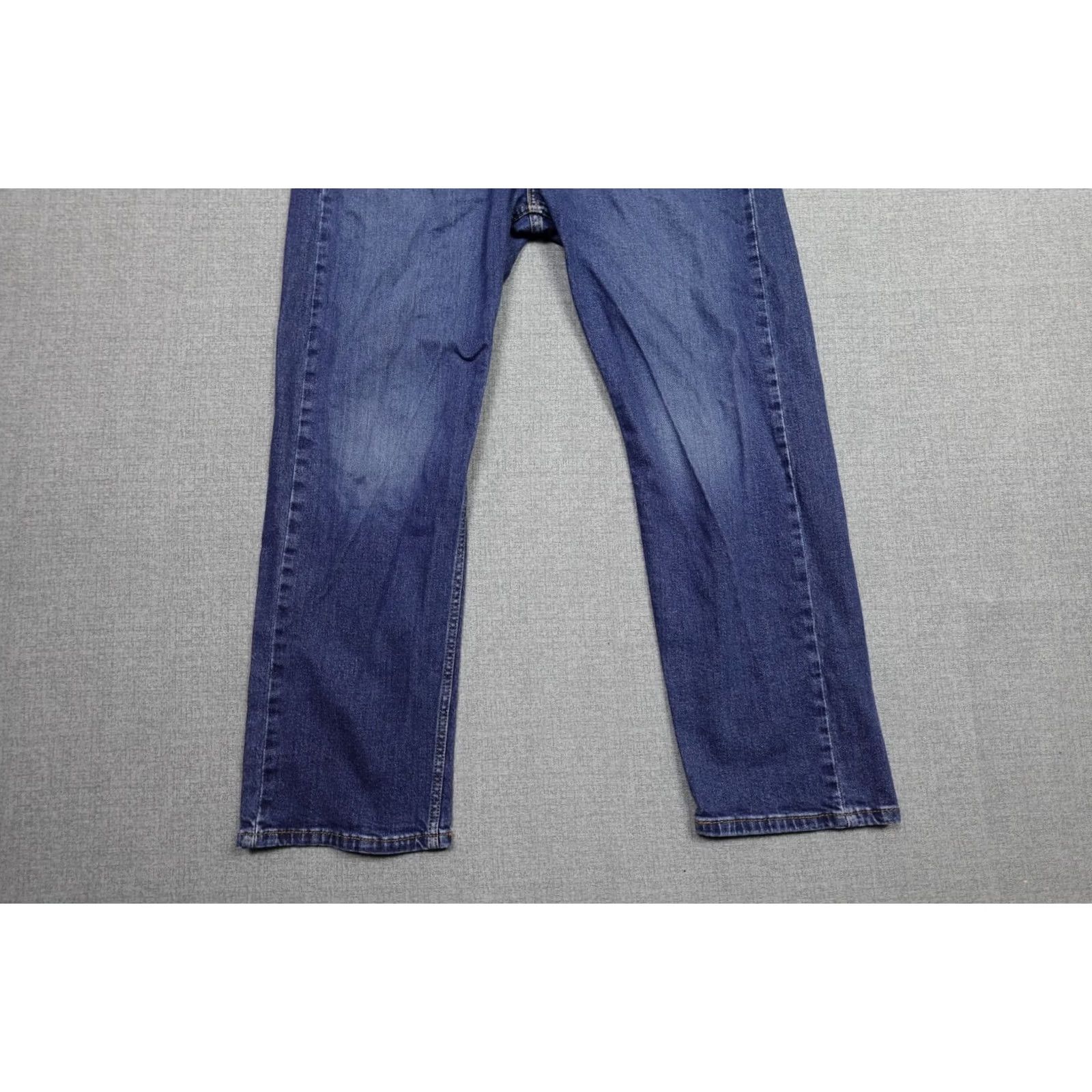 Levi's Levi's 505 Jeans Mens 38x30 Denim Blue Dark Wash 5-Pocket Relaxed Straight Zipper Belt Loops Cotton Blend Jeans Mens Regular Size US 38 / EU 54 - 3 Thumbnail