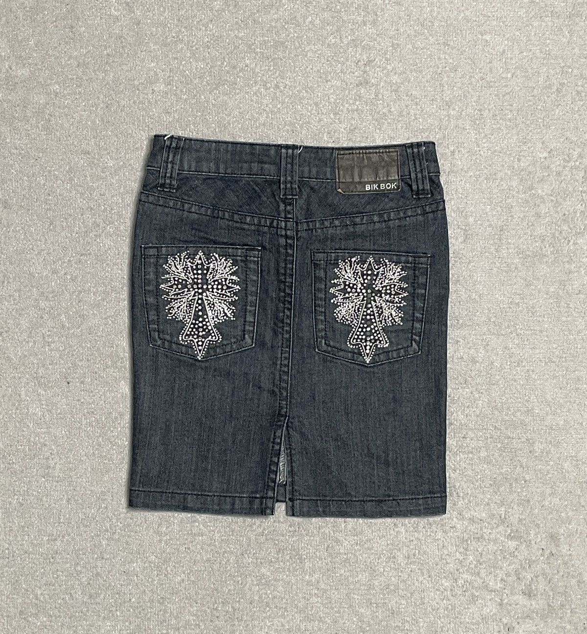 Vintage Vintage Denim Jeans Navy Midi Skirt Cross Crystals Drip Size 25" / US 0 / IT 36 - 1 Thumbnail