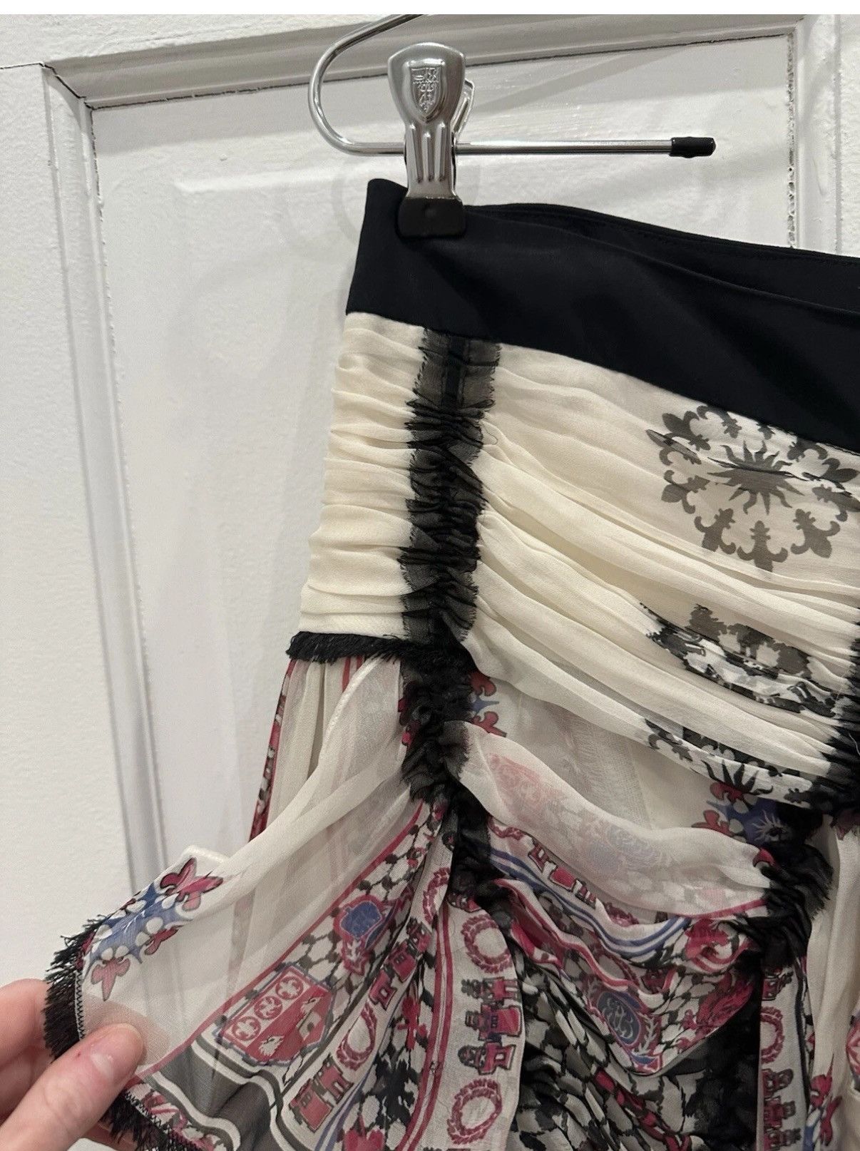 Balenciaga Balenciaga Nicolas Ghesquiere Fall 2007 Runway Silk Skirt Size 28" / US 6 / IT 42 - 6 Thumbnail