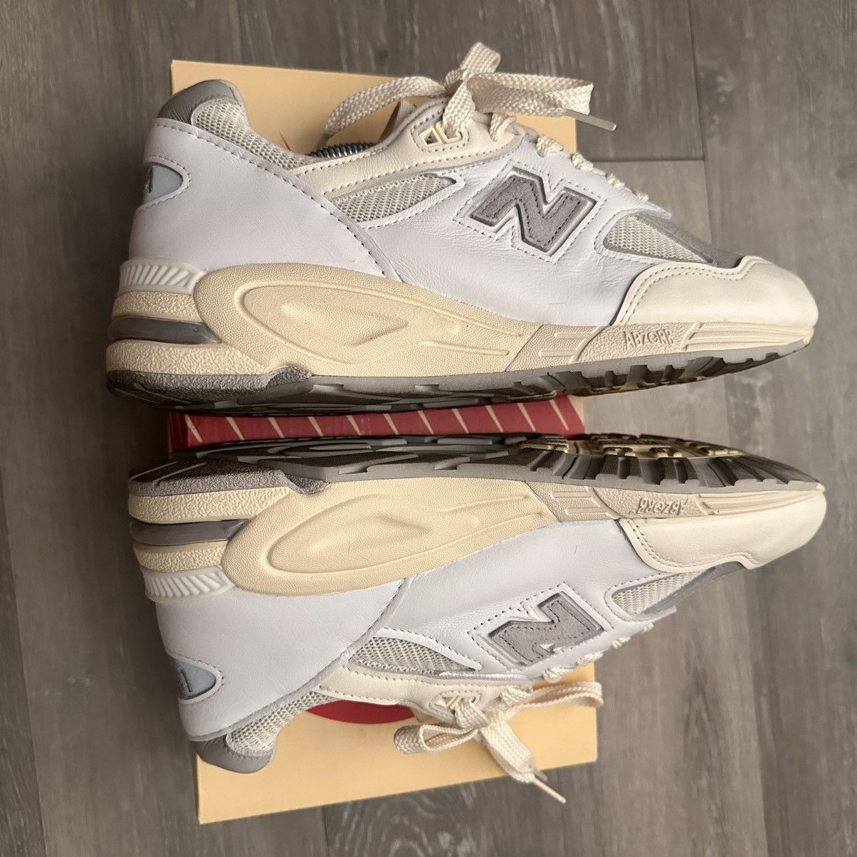 Aime Leon Dore × New Balance Aime Leon Dore New Balance 990v2 Size US 8.5 / EU 41-42 - 2 Thumbnail