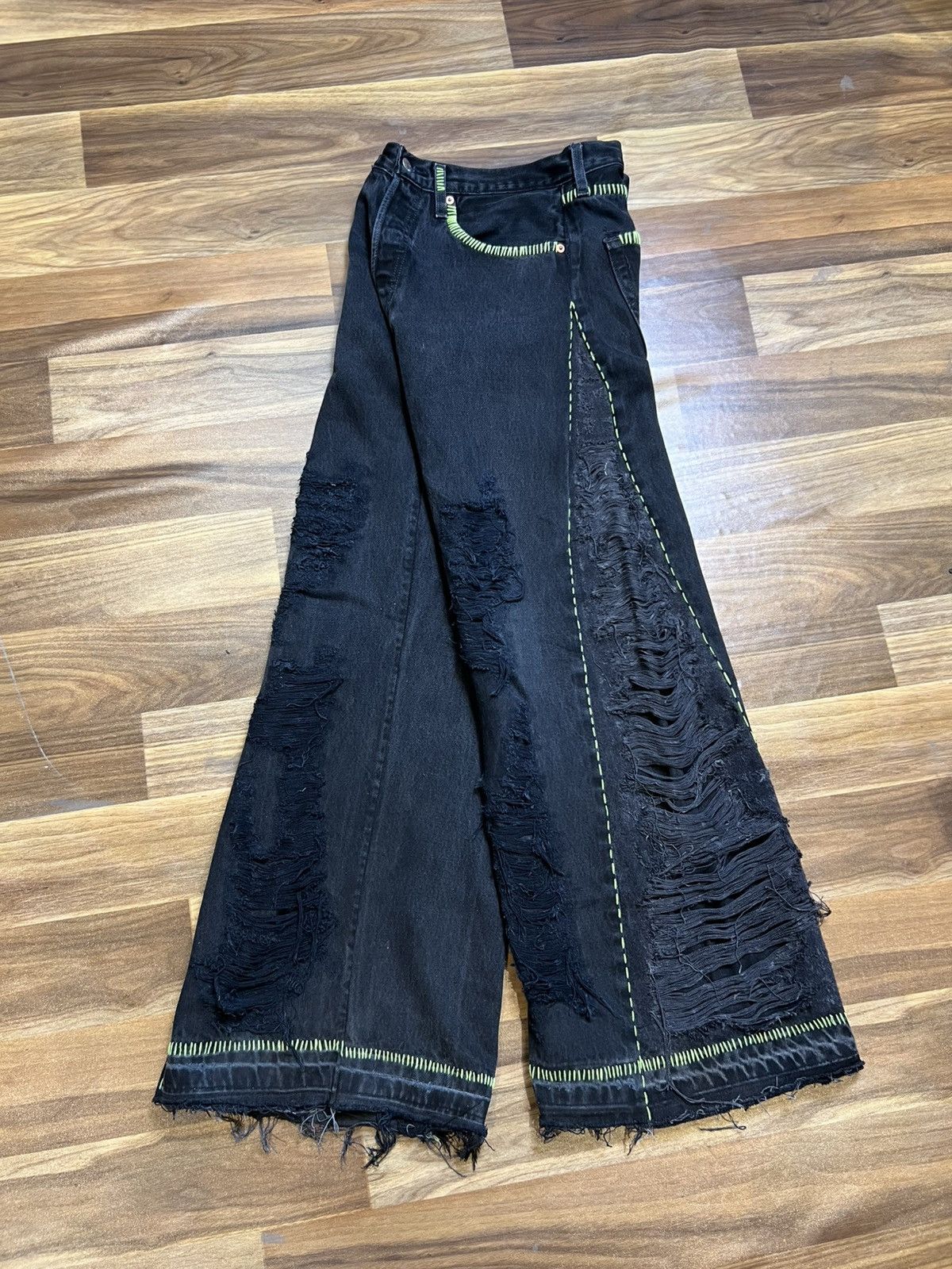 Levi's Reworked 1of1 levis crazy distressed denim Size US 32 / EU 48 - 9 Thumbnail