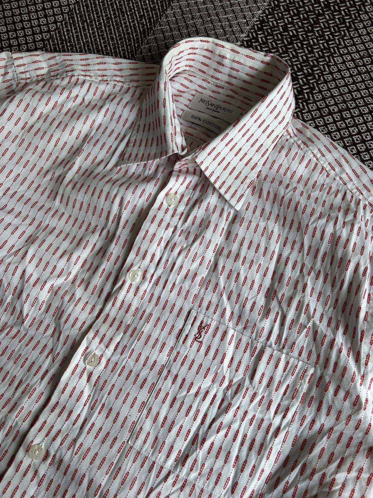 Yves Saint Laurent Yves Saint Laurent Luxury Short Sleeve Monogram Shirt Size L Size US L / EU 52-54 / 3 - 3 Thumbnail