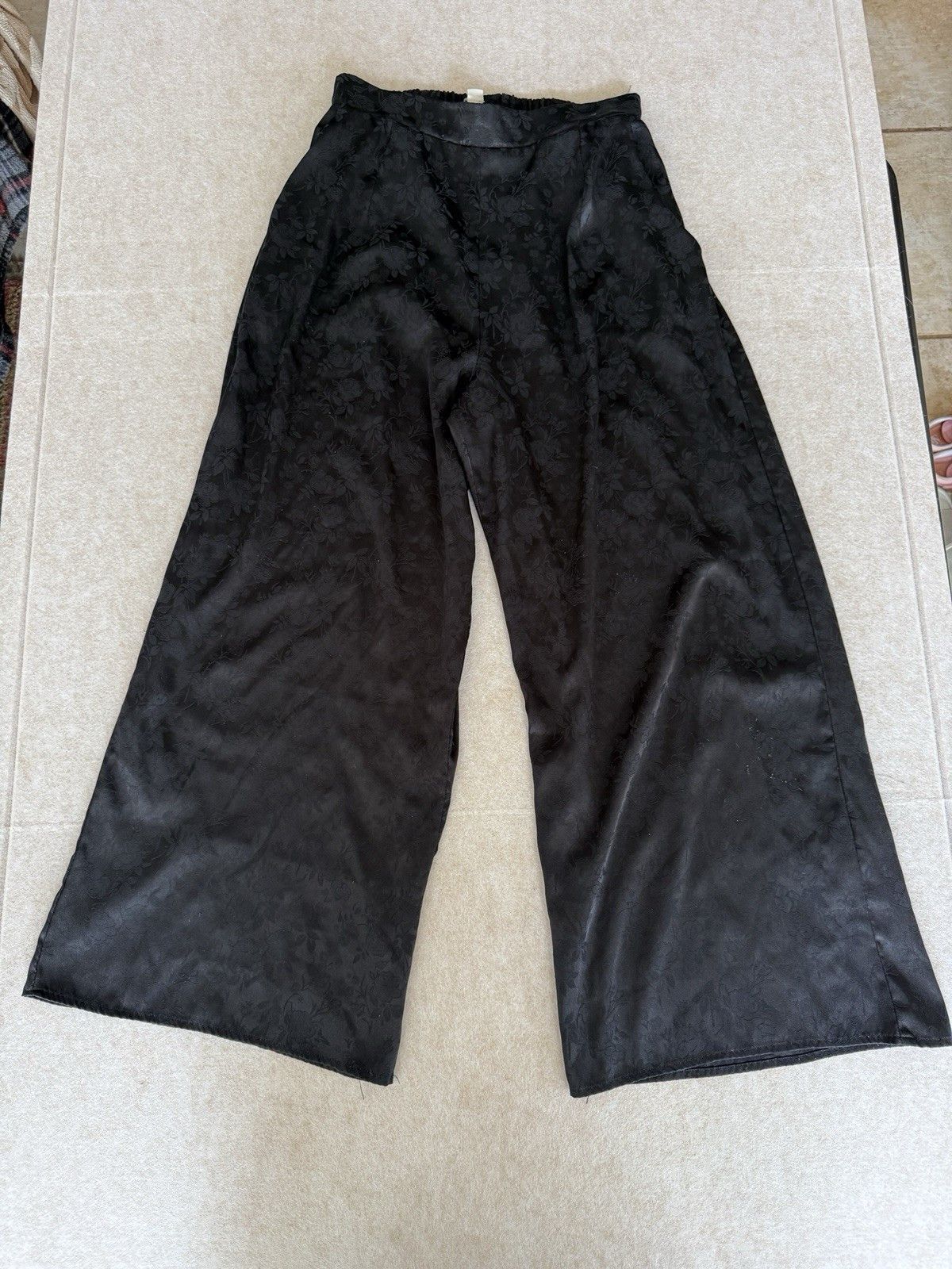 Other June & Ivy Black Floral Women’s Dress Pants Wide Leg Large Size 26" / US 2 / IT 38 - 3 Thumbnail