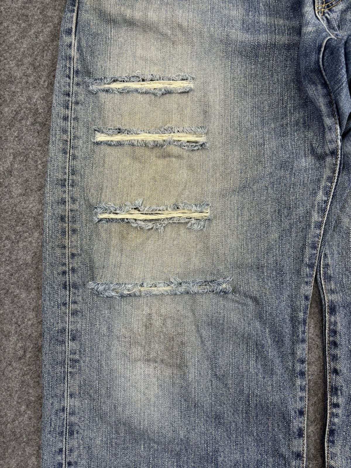 Edwin 💥Thrashed💥Vtg Edwin 445 Loose Heavy Distressed Denim F942 Size US 36 / EU 52 - 6 Thumbnail