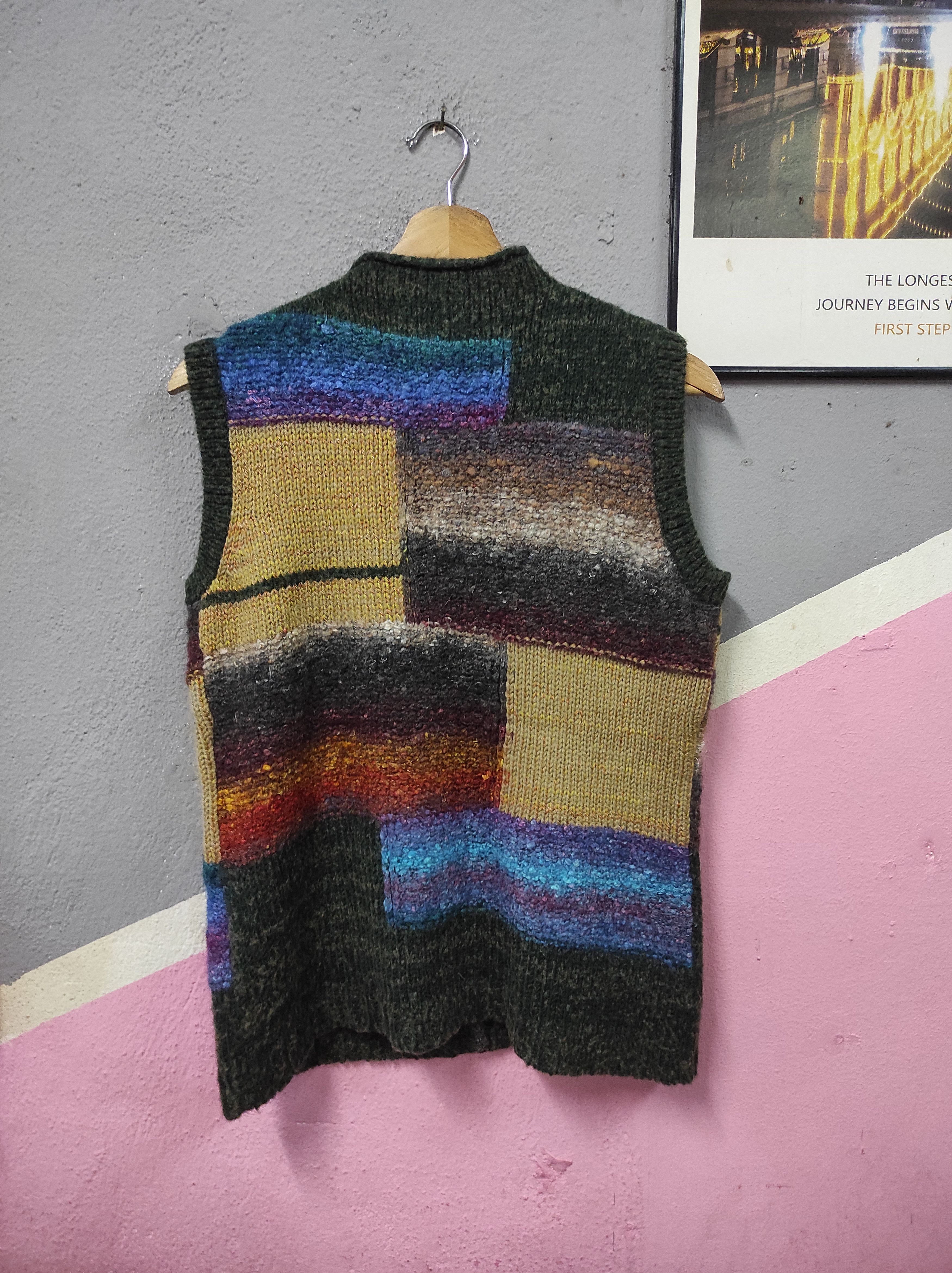 Japanese Brand BLAYAIS MULTICOLOUR KNIT SLEEVELESS CARDIGAN JACKET Size S / US 4 / IT 40 - 4 Thumbnail