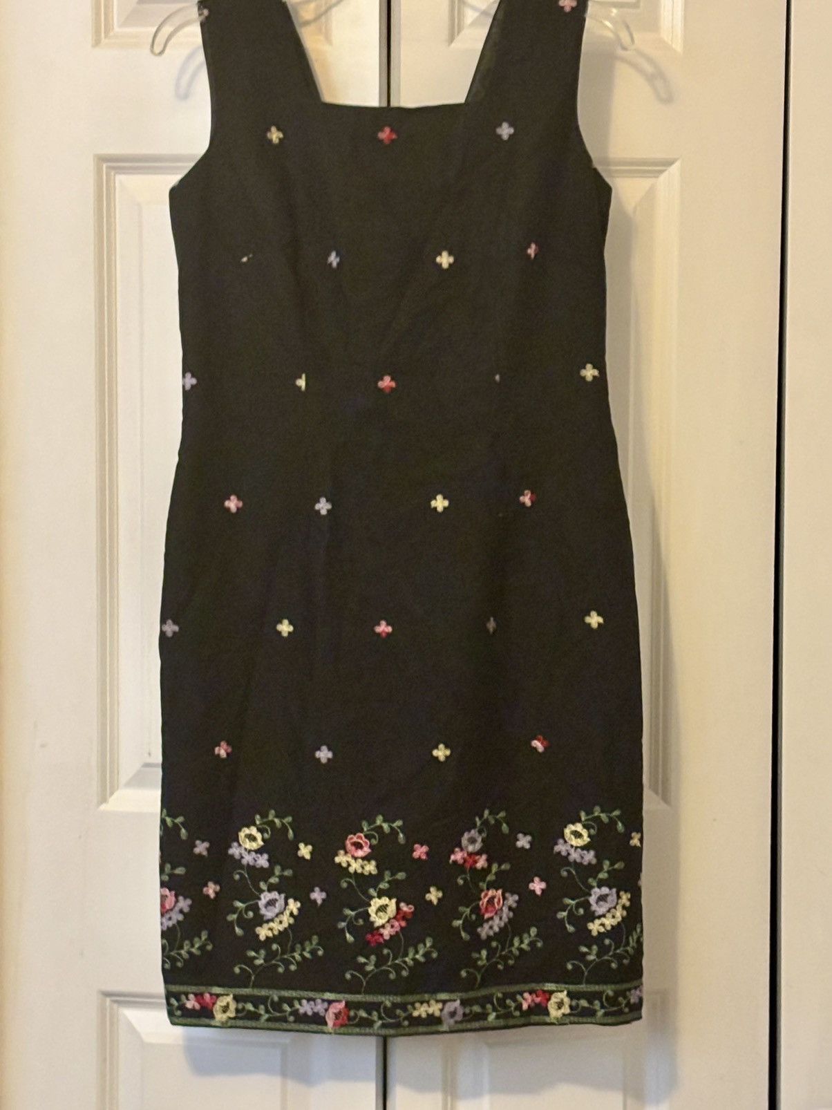 Vintage Vintage Embroidered Floral Design Boho Mini Dress 6 Size S / US 4 / IT 40 - 1 Thumbnail