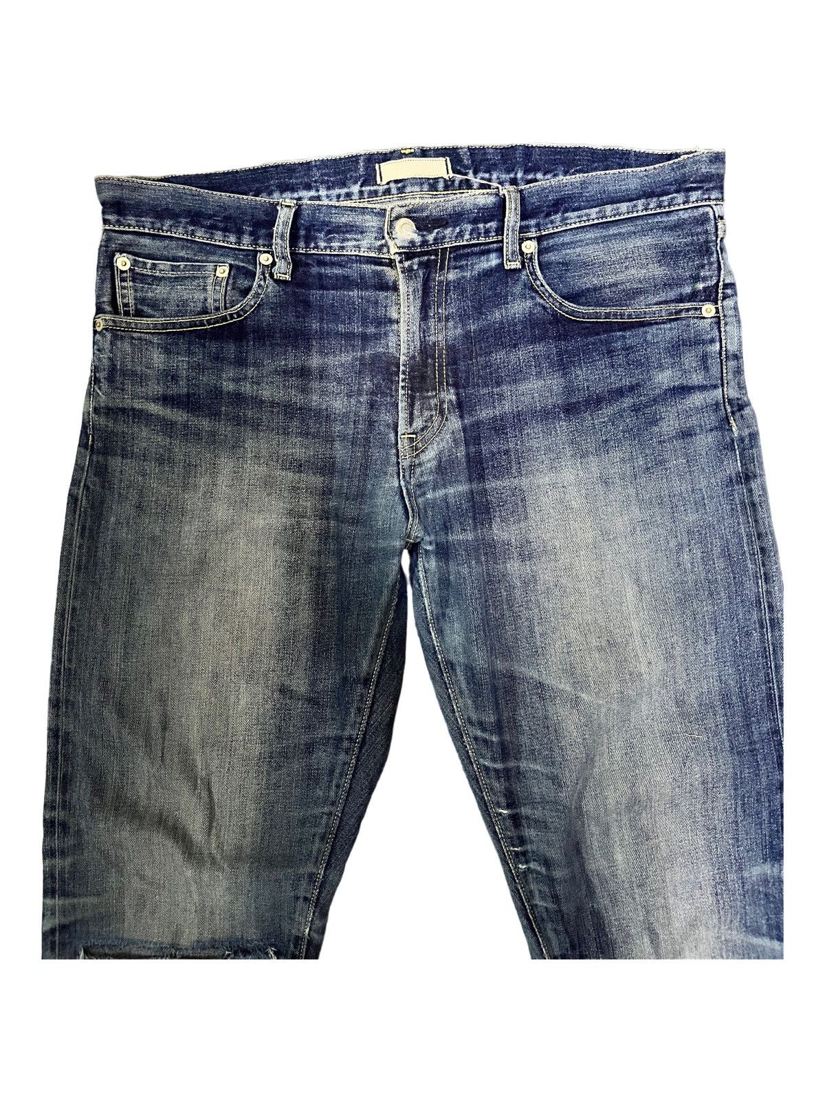 Japanese Brand × Jun Takahashi × Uniqlo Vintage Uniqlo Selvedge Blue Naturally Distressed Jeans Size US 36 / EU 52 - 6 Thumbnail