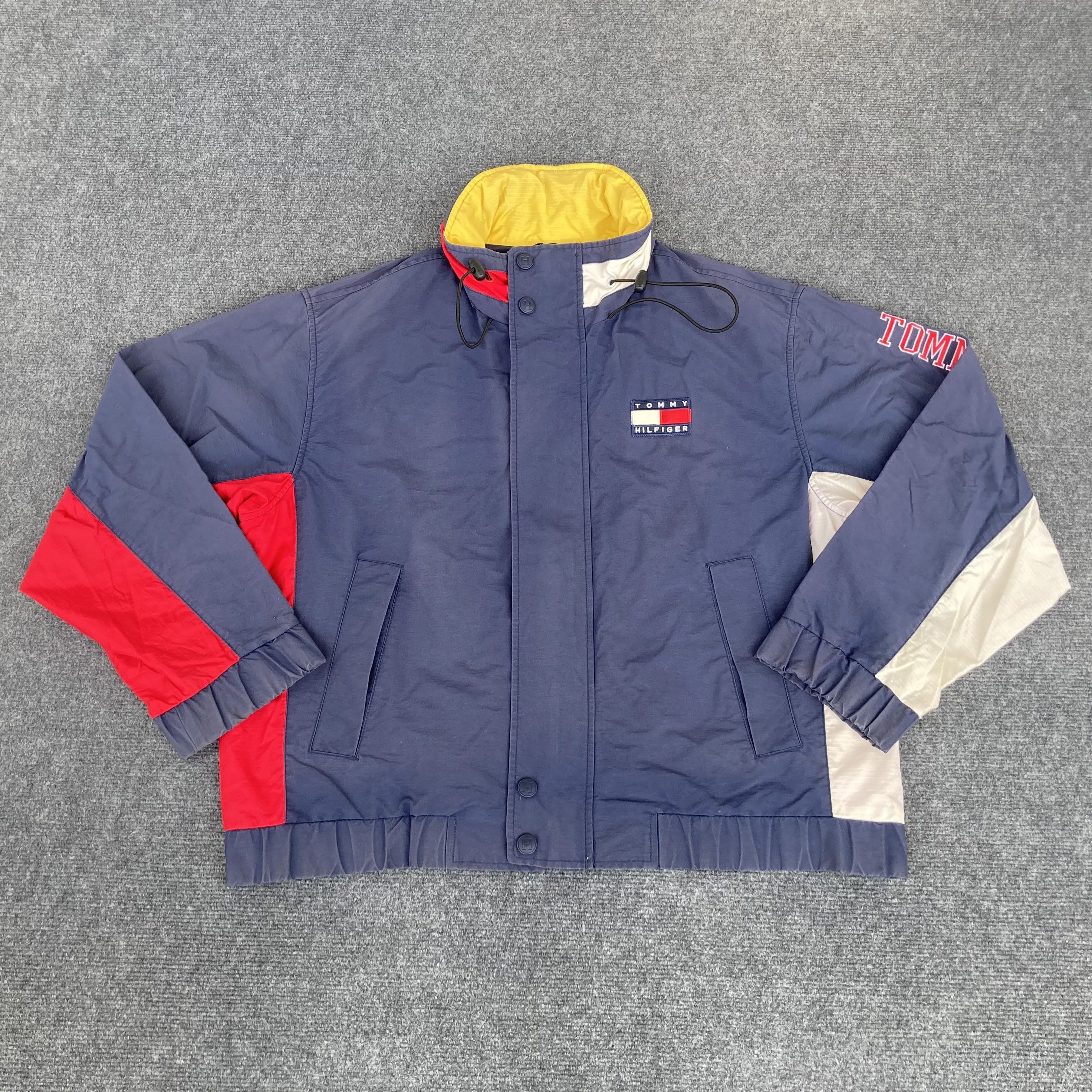 Tommy Hilfiger × Vintage Vtg Tommy hilfiger Hooded 90s Streetwear M Jacket Sweater Size US M / EU 48-50 / 2 - 1 Thumbnail