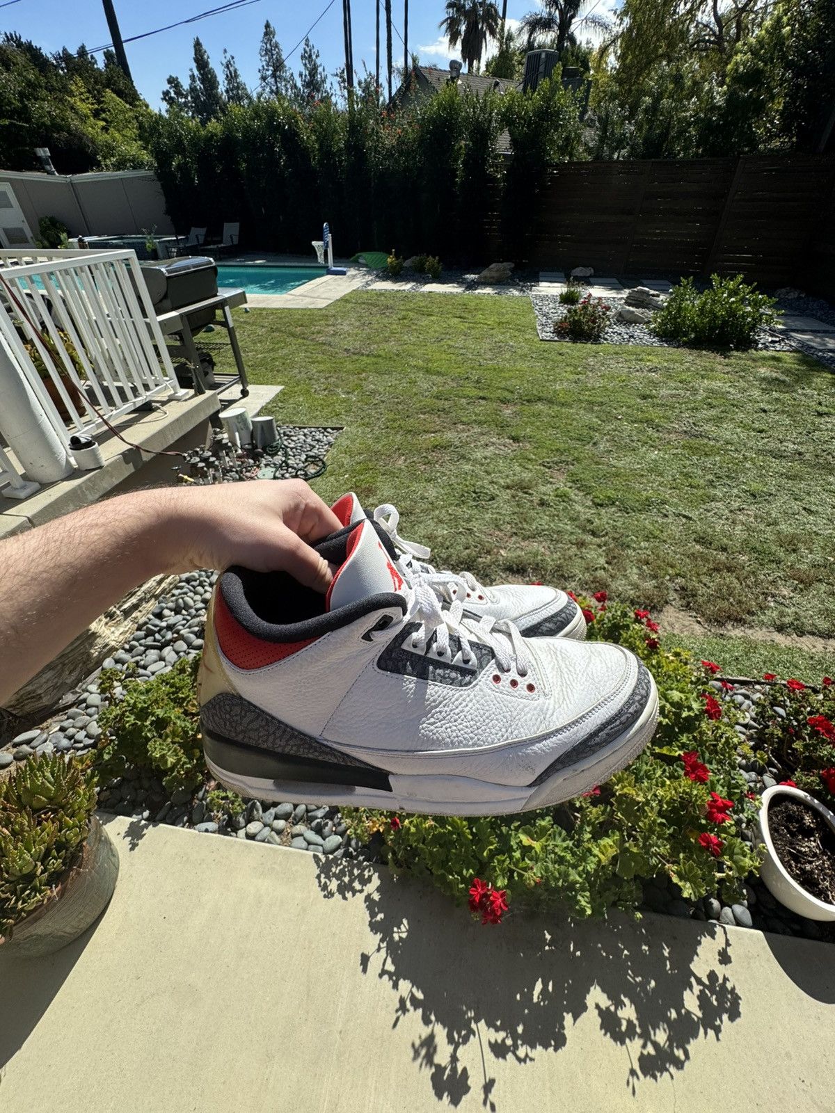 Jordan Brand Jordan 3 SE Fire Red Denim (2020) Size US 12 / EU 45 - 6 Thumbnail