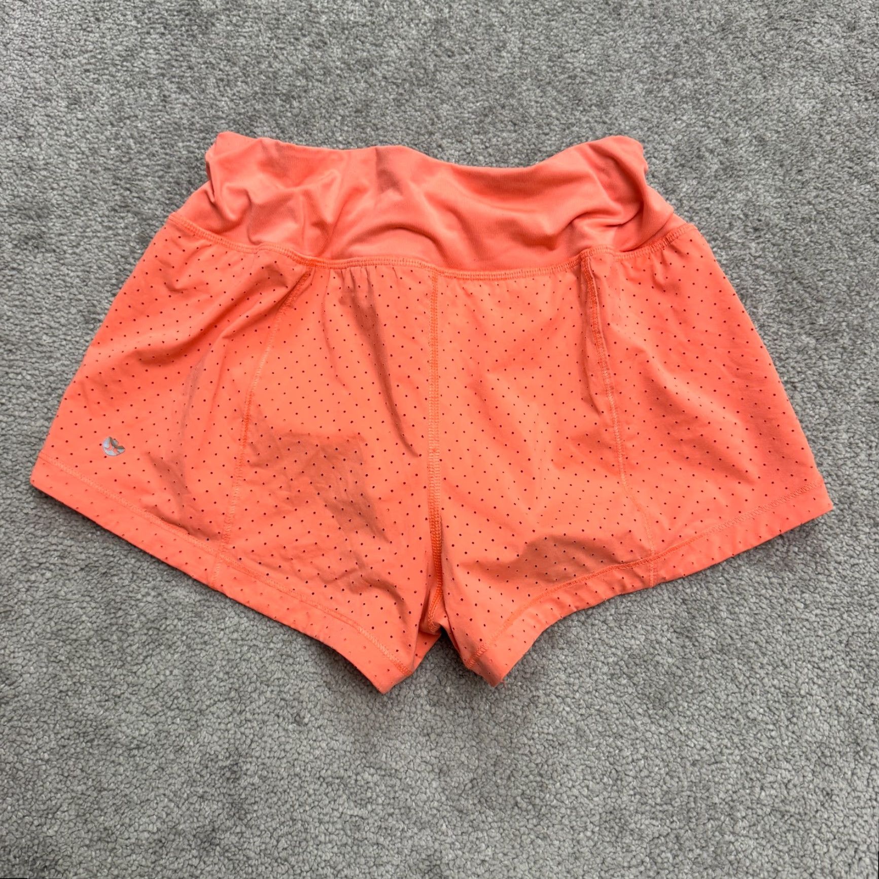 Lululemon Lululemon Hotty Hot Shorts 4 Orange Perforated Athletic Active Run Running Women Size 27" / US 4 / IT 40 - 2 Thumbnail