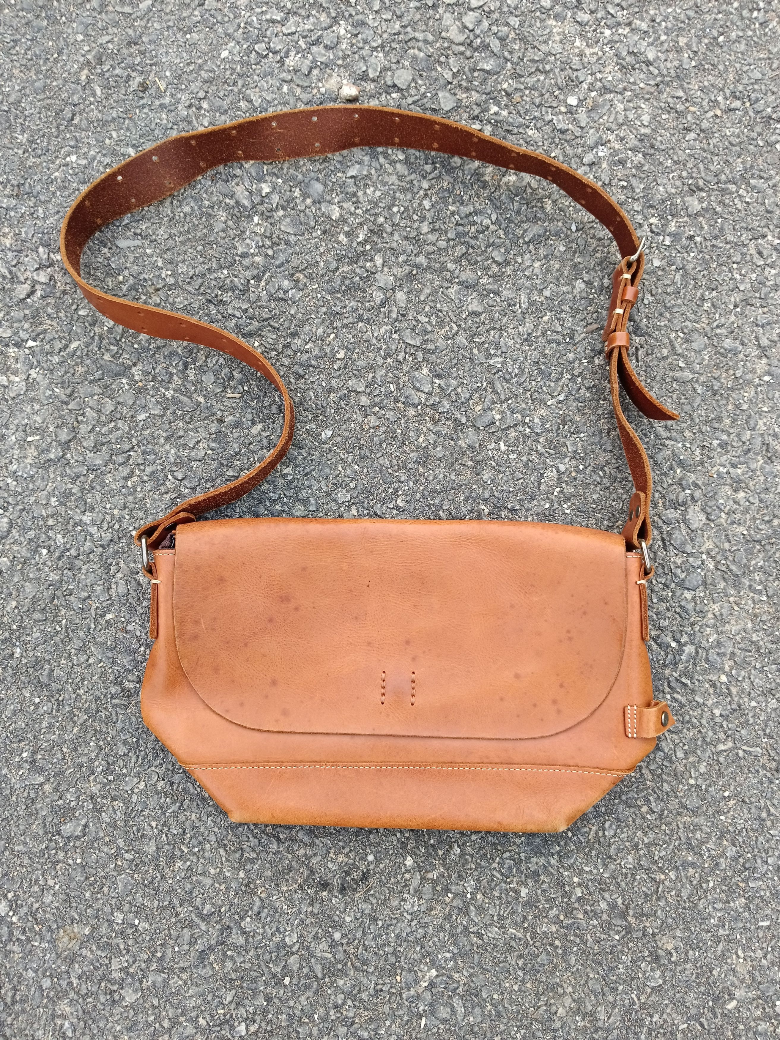 Leather MONO FEECE LEATHER SLING/CROSSBODY Size ONE SIZE - 1 Thumbnail