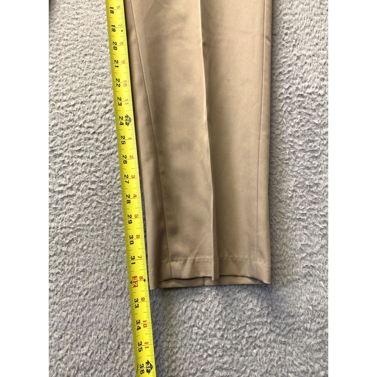 Vintage JOS A BANK Pants Mens 38x32 Khaki Travelers Collection Tailored Fit Dress Pants Comfort Belt Wrinkle Resistant Casual Business Straight Leg Adult Mens Size US 38 / EU 54 - 6 Thumbnail
