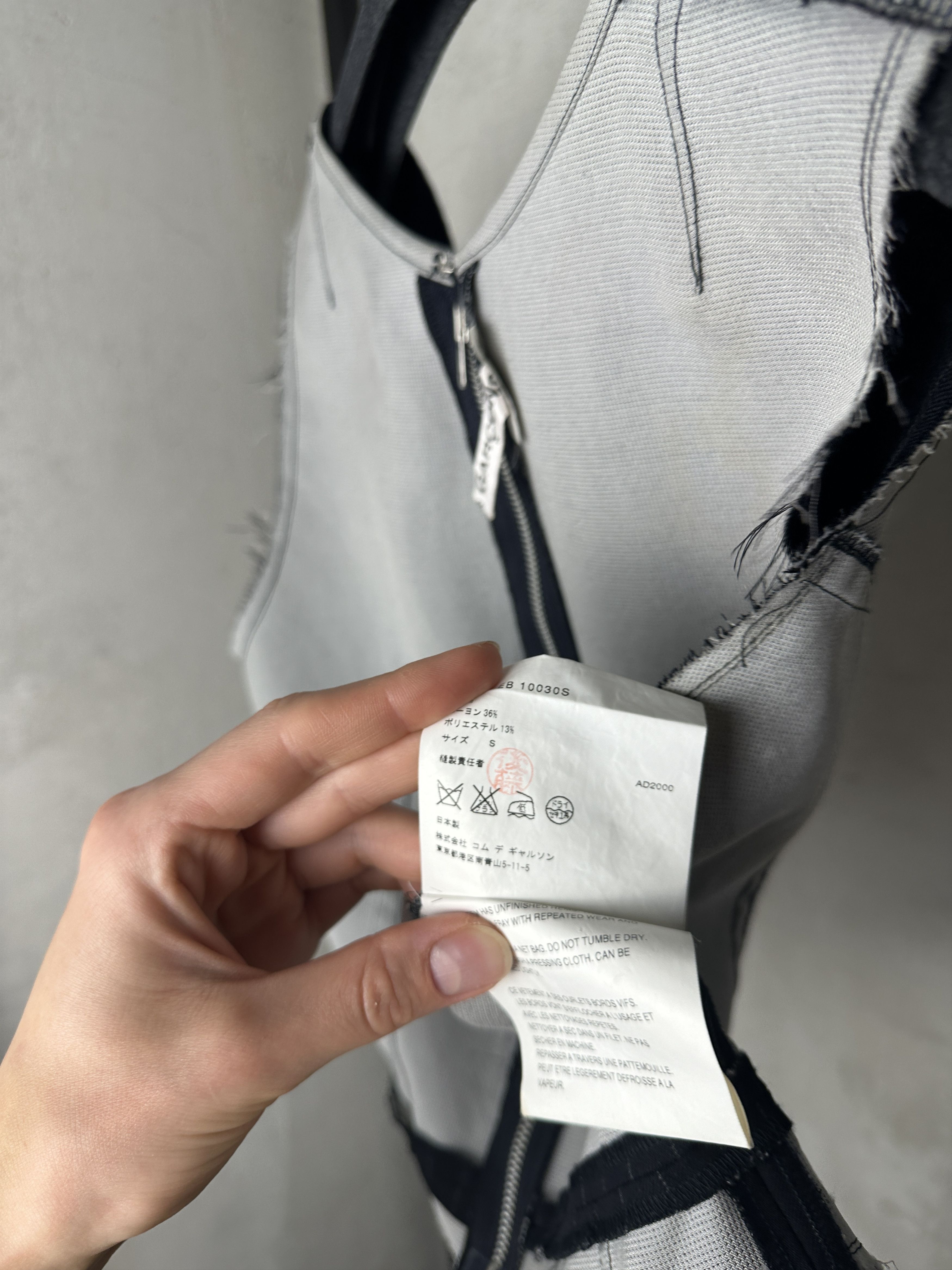 Comme des Garcons Comme Des Garçons Stripped Vest Top on Zip Size S / US 4 / IT 40 - 10 Thumbnail