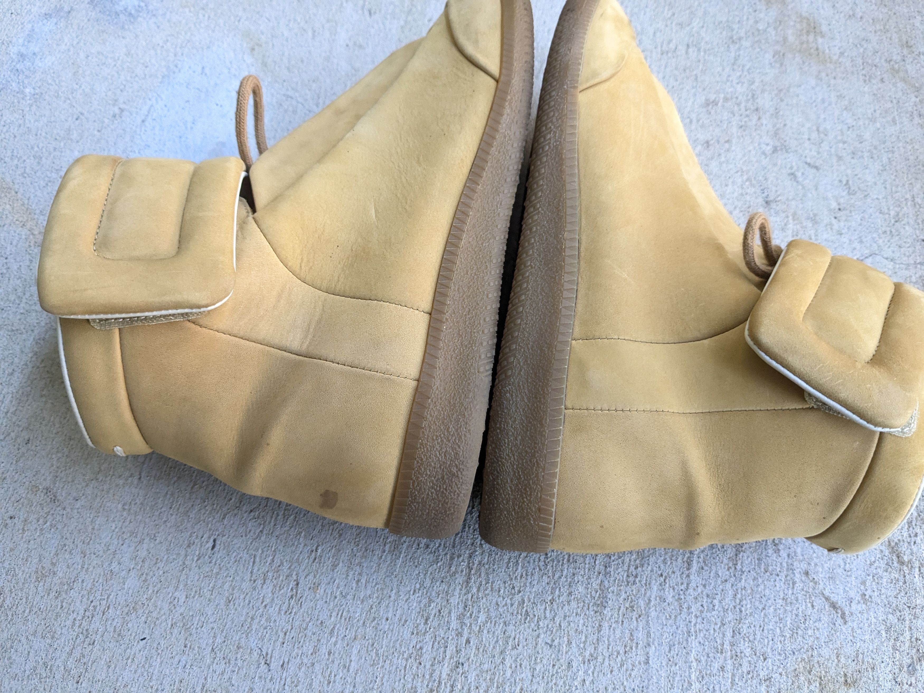 Maison Margiela Maison Margiela Future Wheat Tan 8 41 High Tops Suede Size US 8 / EU 41 - 11 Thumbnail