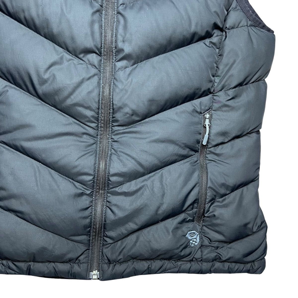 Mountain Hardwear Mountain Hardwear Womens Q Shield 650 Down Zip Up Black Vest Size L / US 10 / IT 46 - 8 Thumbnail