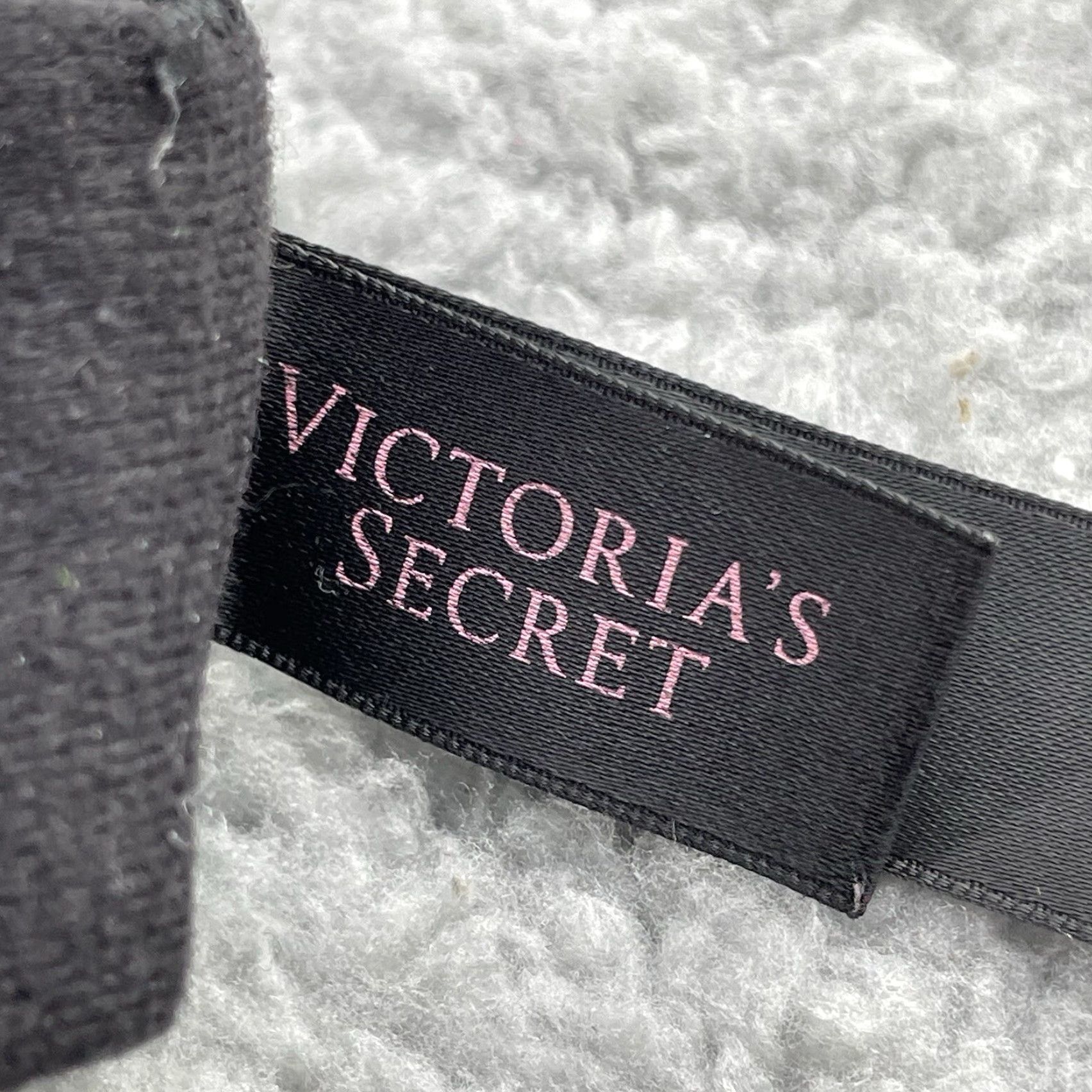 Victoria's Secret Victoria’s Secret Bra 34B Womens Dream Angels Coquette Padded Black Floral Lace Underwired Push Up Bra Brand Victoria's Secret 34B Size ONE SIZE - 6 Thumbnail