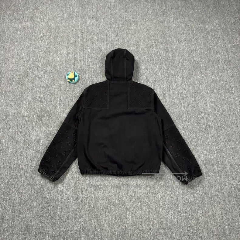 Louis Vuitton Louis Vuitton Black lumberjack full-print hooded denim jac Size US M / EU 48-50 / 2 - 8 Thumbnail