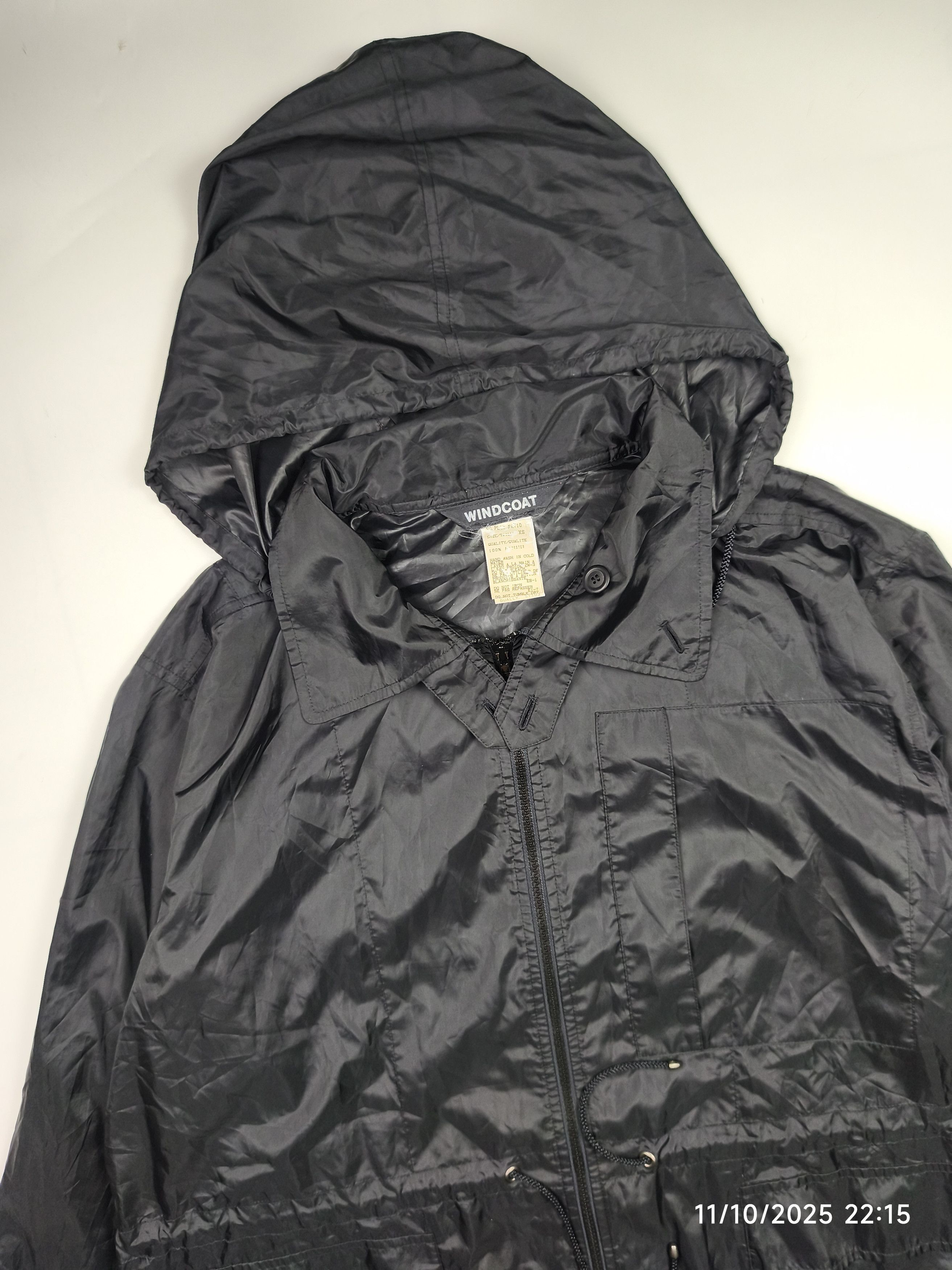 Issey Miyake Issey miyake - windcoat - oversized packable raincoat Size US XS / EU 42 / 0 - 5 Thumbnail