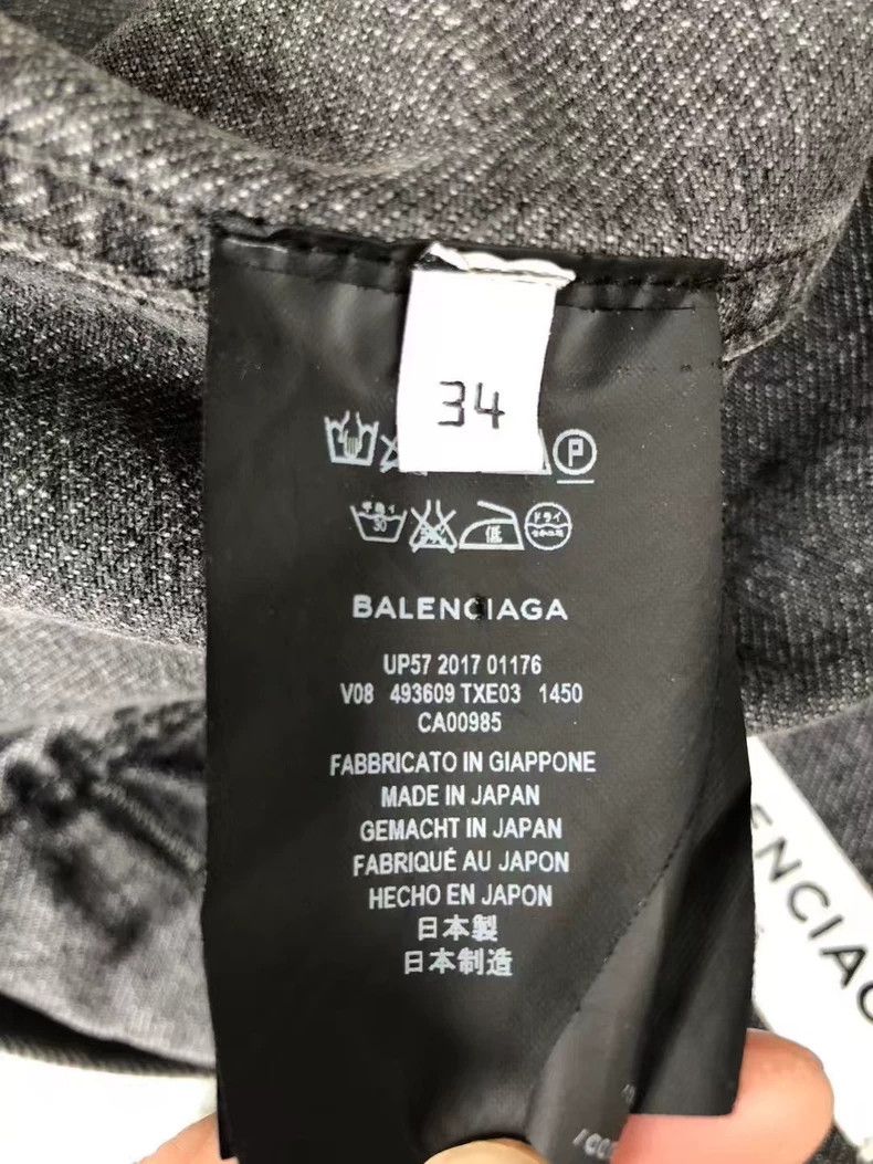 Balenciaga Balenciaga size 34 Make an old logo denim jacket Size XS / US 0-2 / IT 36-38 - 6 Thumbnail