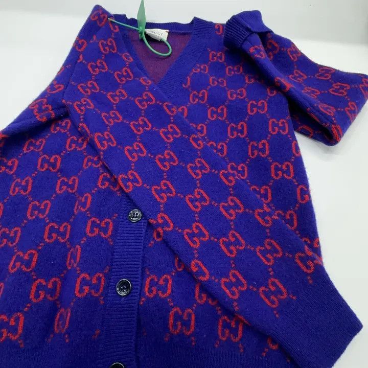 Gucci Gucci Gucci Kids Blue GG Embroidered V-Neck Sweater -2506 Size US S / EU 44-46 / 1 - 6 Thumbnail