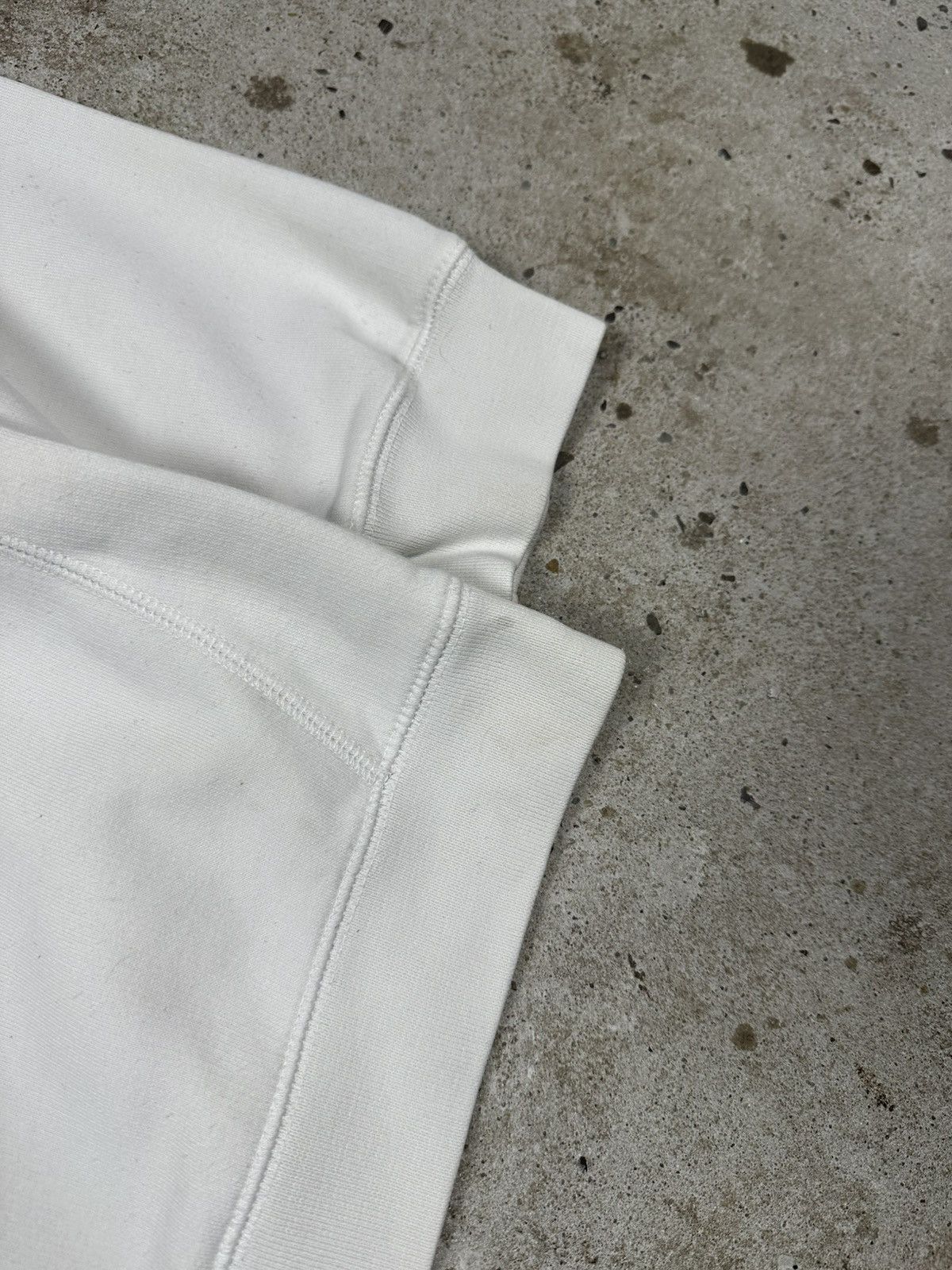 Nike × Vintage Vintage Y2K Nike White Center Big Swoosh Crewneck Size US S / EU 44-46 / 1 - 11 Thumbnail