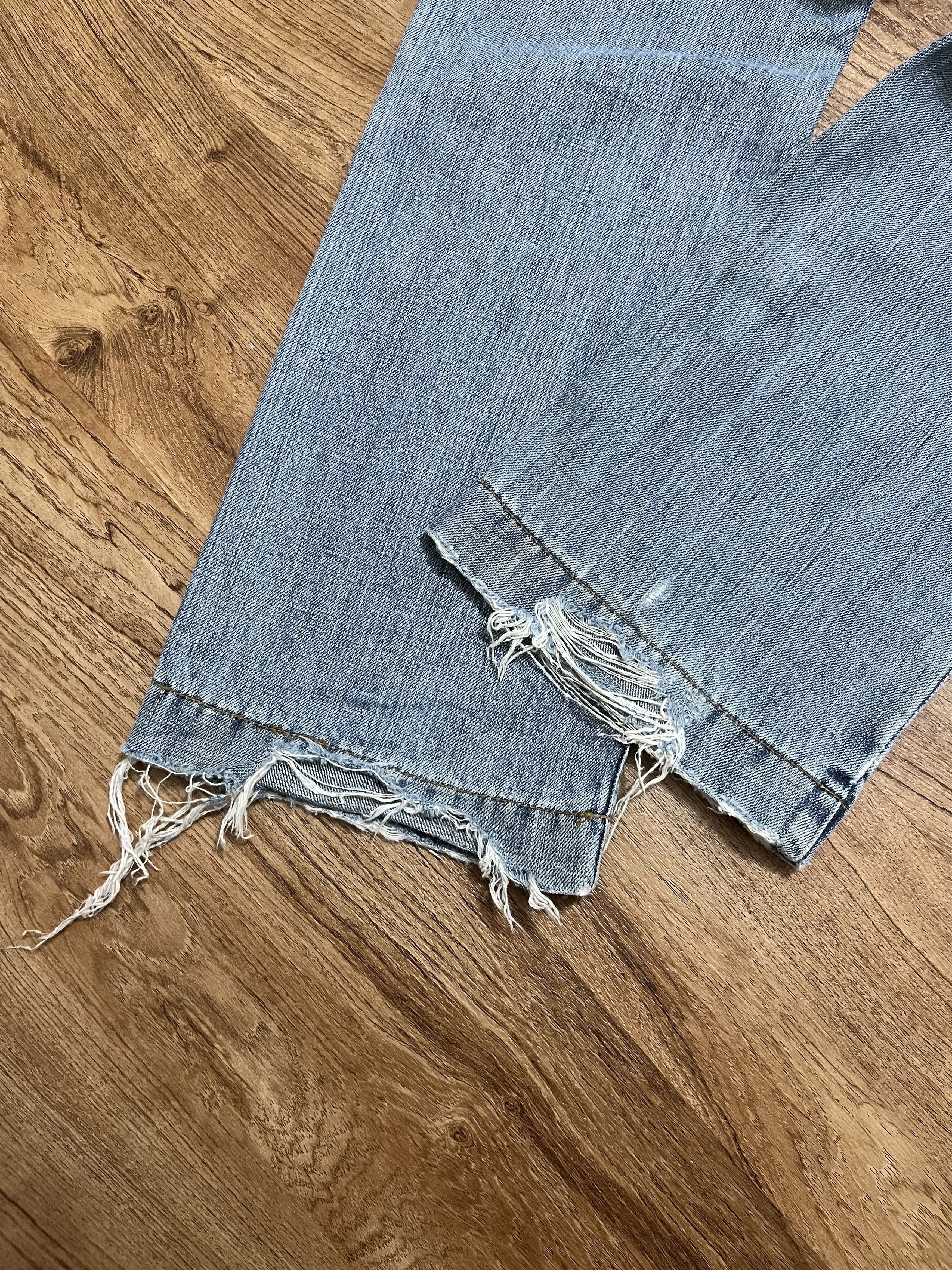 Dolce & Gabbana Dolce & Gabbana "DG" Messy Painted Distressed Jeans Size US 32 / EU 48 - 8 Thumbnail