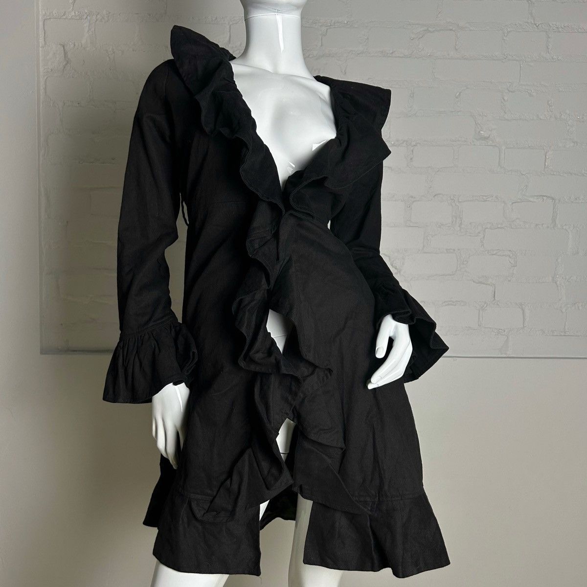 Vintage Avant-garde vintage ruffled coat Size S / US 4 / IT 40 - 3 Thumbnail