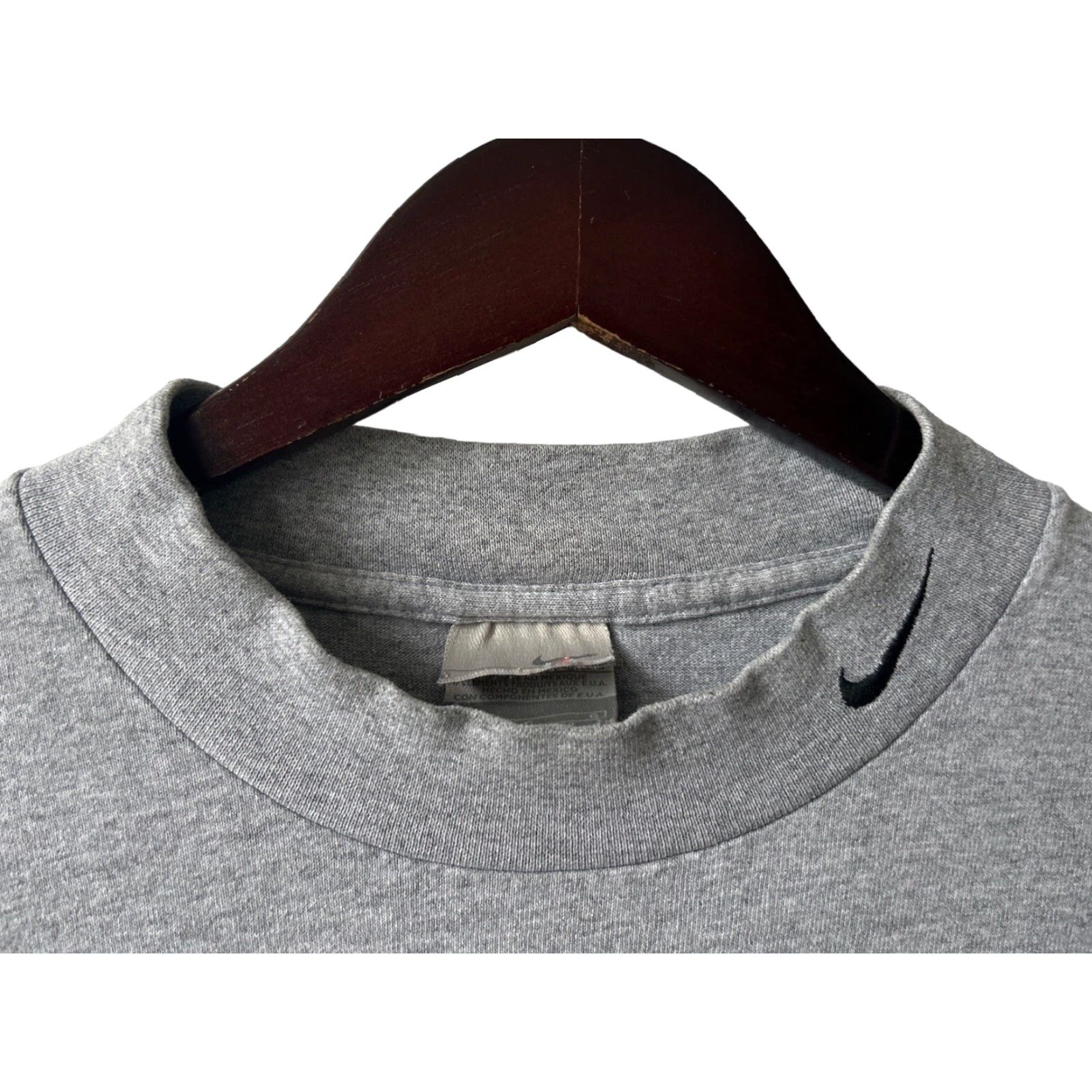 Nike VINTAGE Nike Silver Tag Mock Turtleneck Shirt Mens Large Gray 2000s Y2K Nike Swoosh Embroidered Size US L / EU 52-54 / 3 - 2 Thumbnail