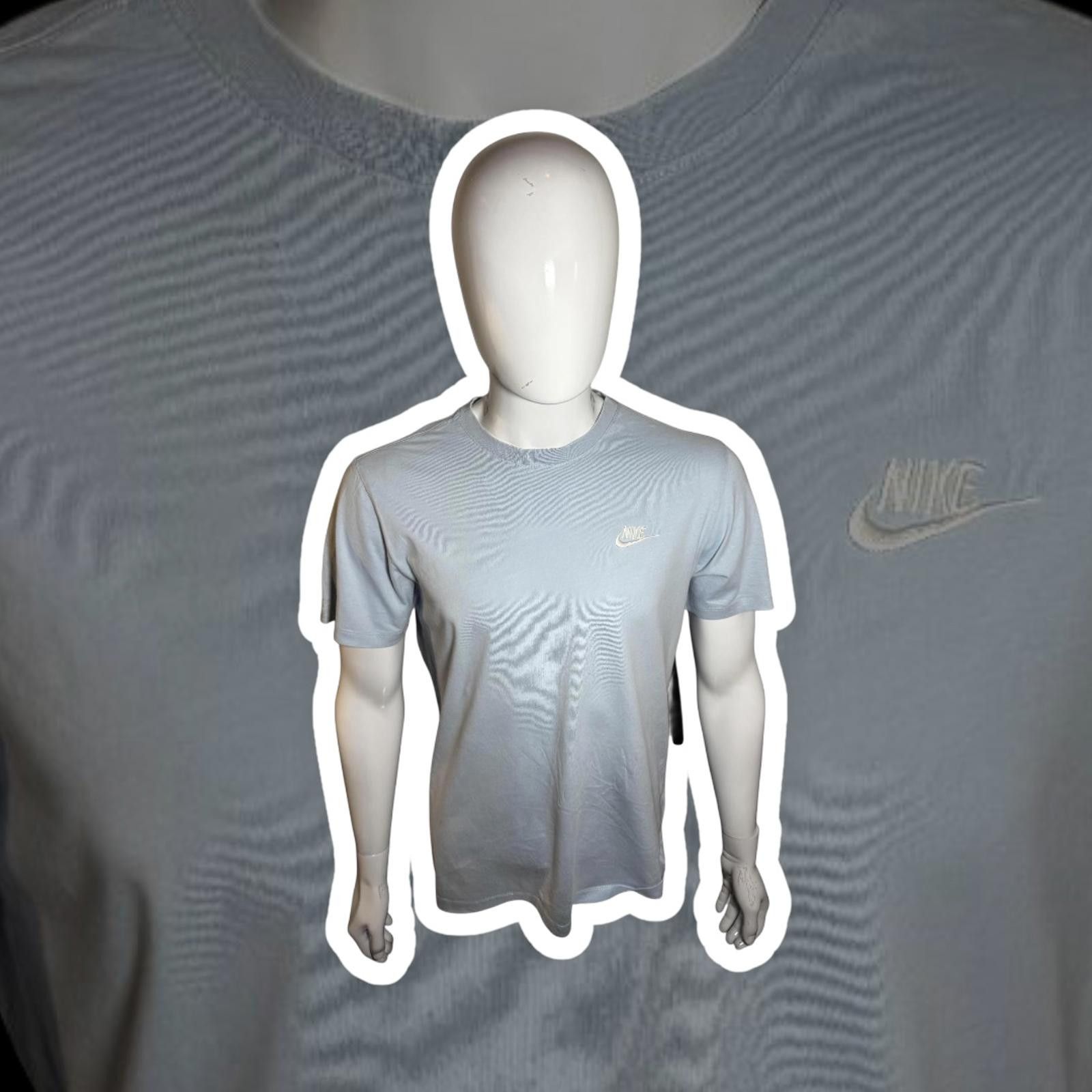 Nike Nike Men's Classic T-Shirt - Light Blue Size US M / EU 48-50 / 2 - 1 Thumbnail