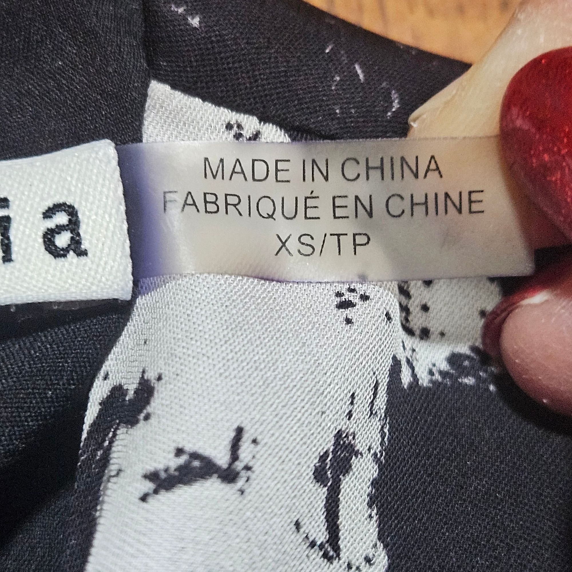 Alice + Olivia Alice + Olivia Women’s LS Blouse Black/Yellow XS Art to Wear Size XS / US 0-2 / IT 36-38 - 14 Thumbnail