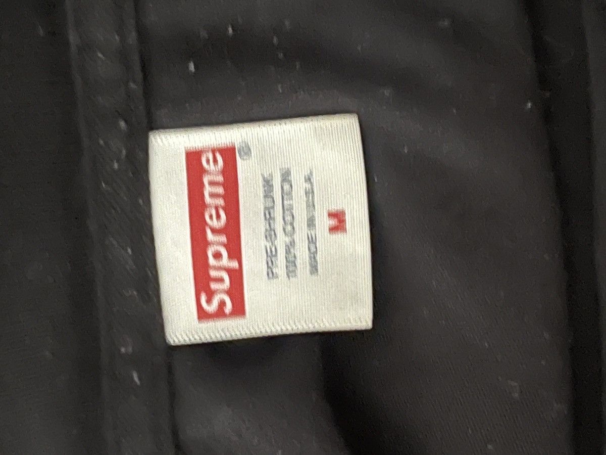 Supreme Supreme Rainbow Logo Tee Size US M / EU 48-50 / 2 - 4 Thumbnail