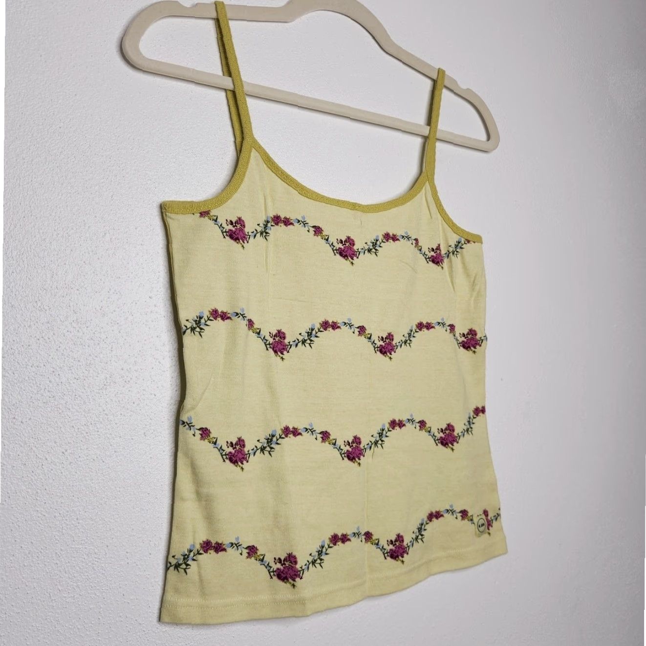 Vintage VINTAGE Unionbay Cami Tank Top Woman M Yellow 90s Floral Flowers NWT Size M / US 6-8 / IT 42-44 - 2 Thumbnail