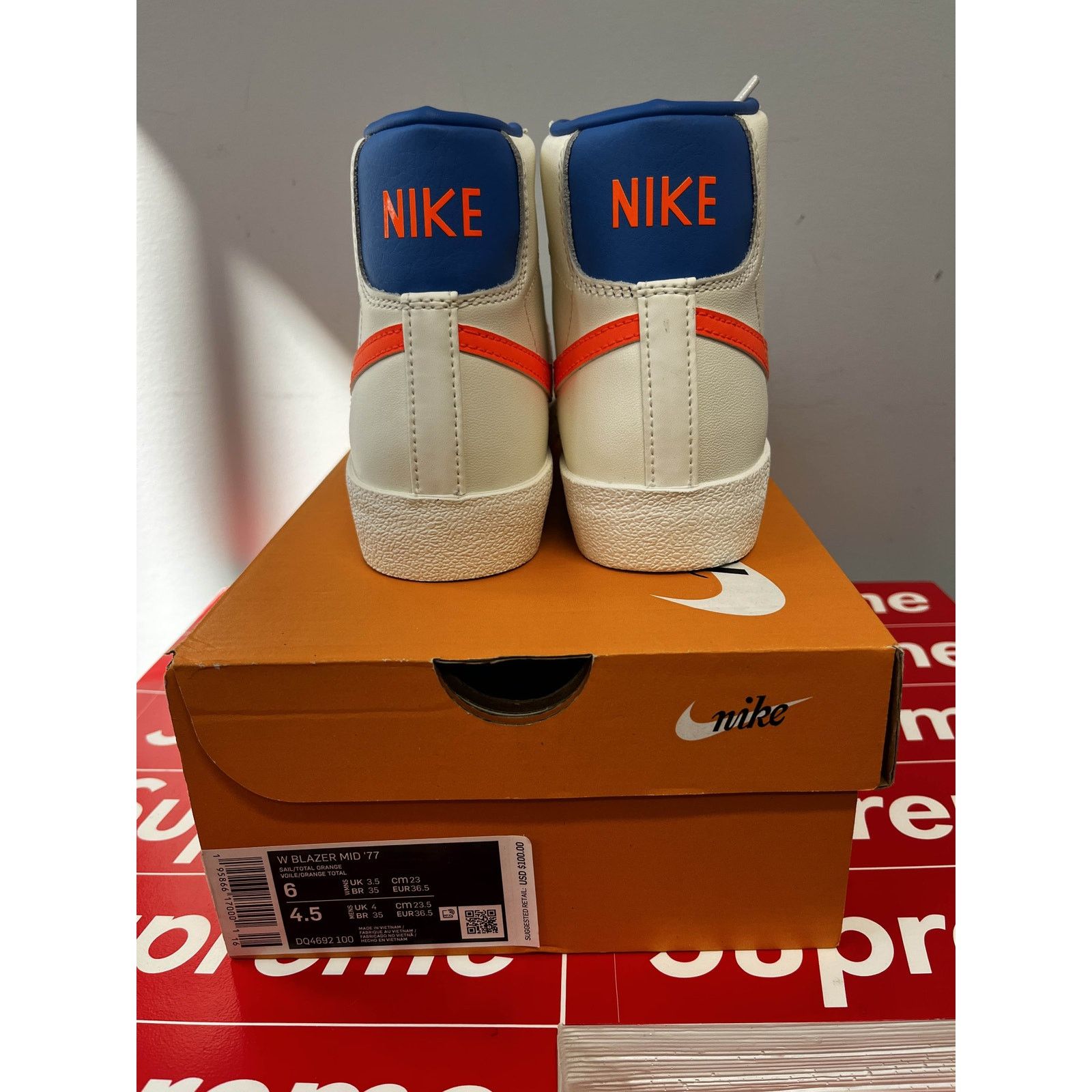 Nike Nike Blazer Mid 77 Sail Total Orange Women's 6 NEW SHIPS NOW Size US 6 / IT 36 - 3 Thumbnail