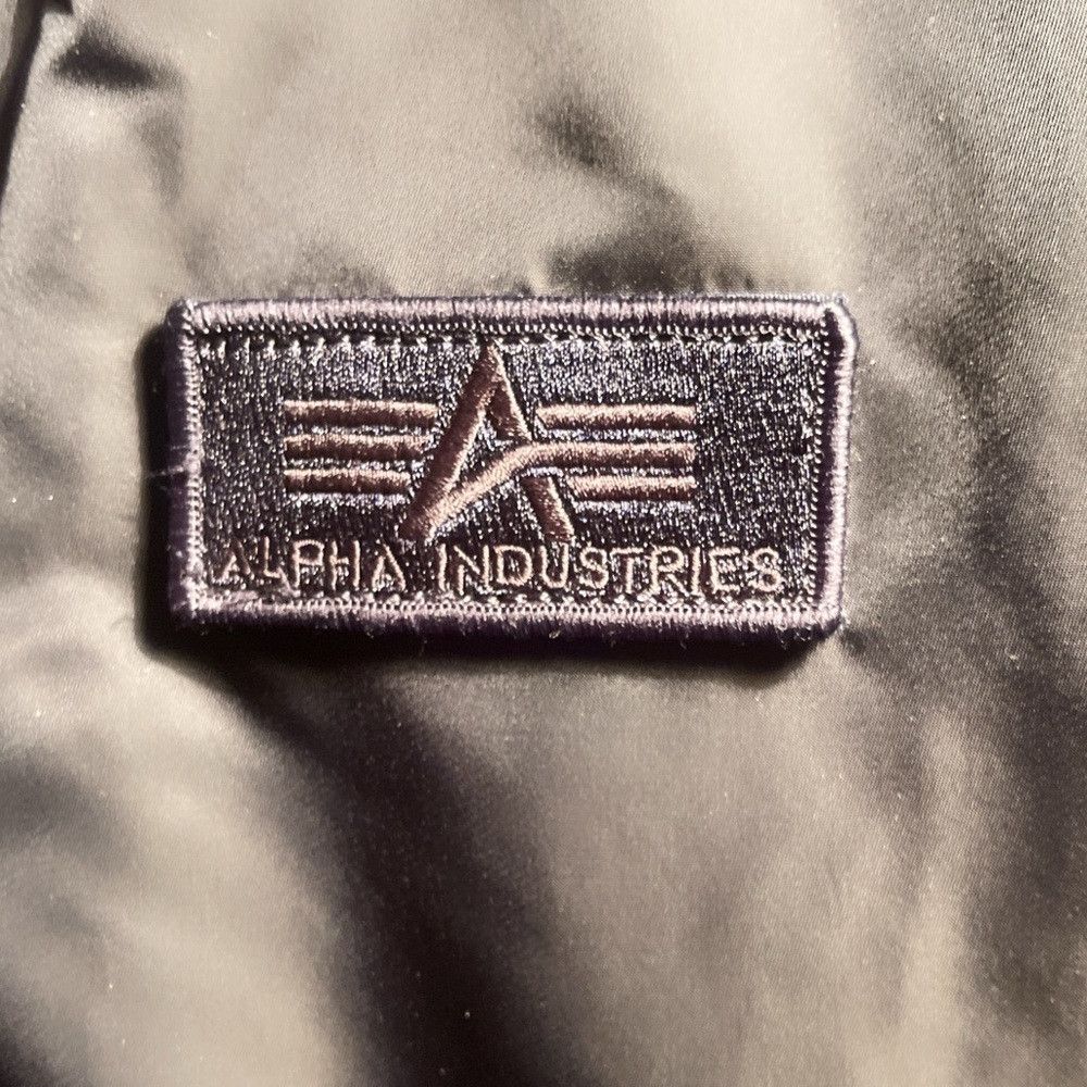 Alpha Industries Alpha Industry Nylon Bomber blue full zip 2 pocket jacket Size US M / EU 48-50 / 2 - 3 Thumbnail