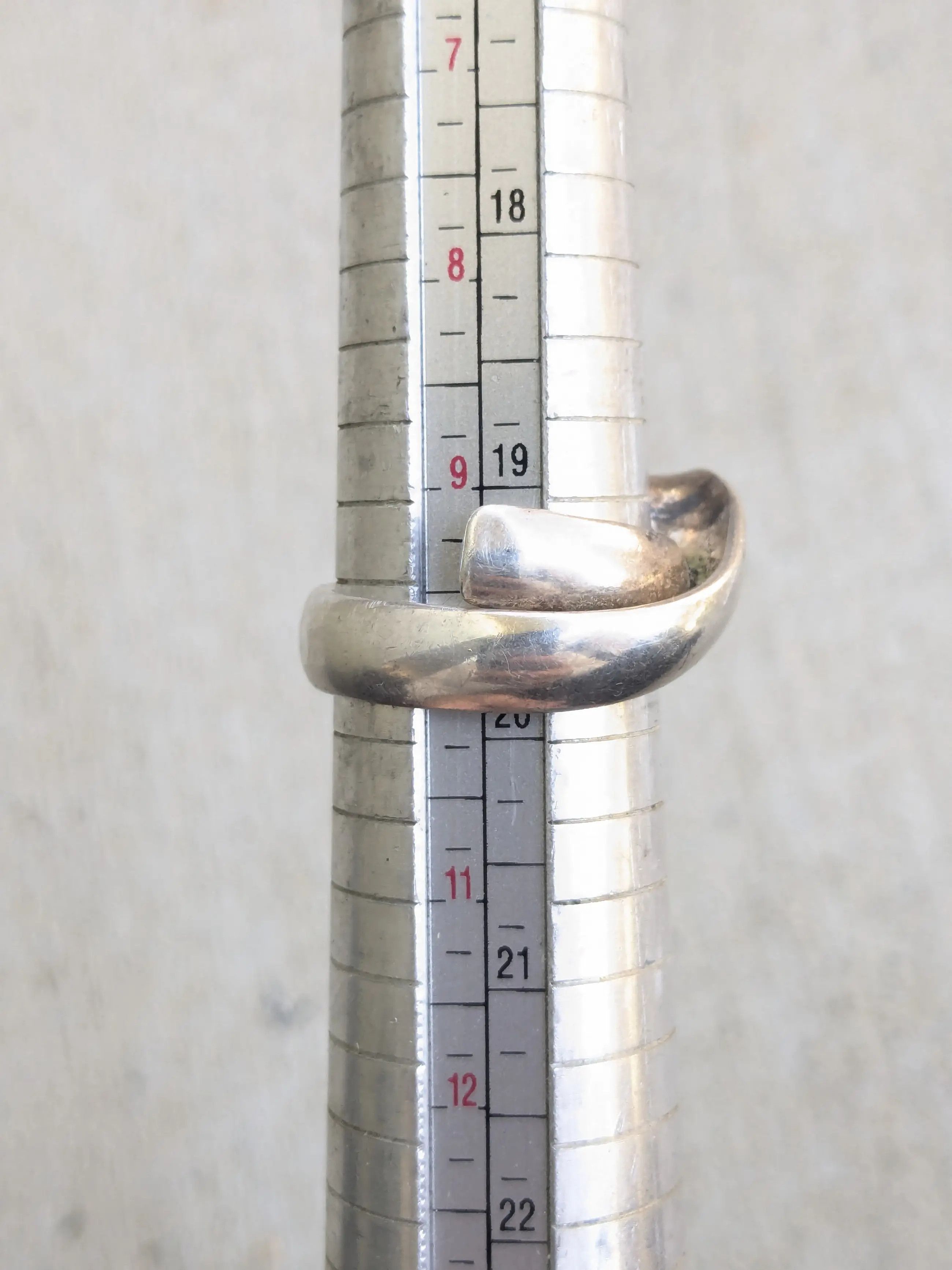 Jewelry × Vintage Vintage Sterling Silver Ring Malachite 10 Modern Abstract Size ONE SIZE - 13 Thumbnail